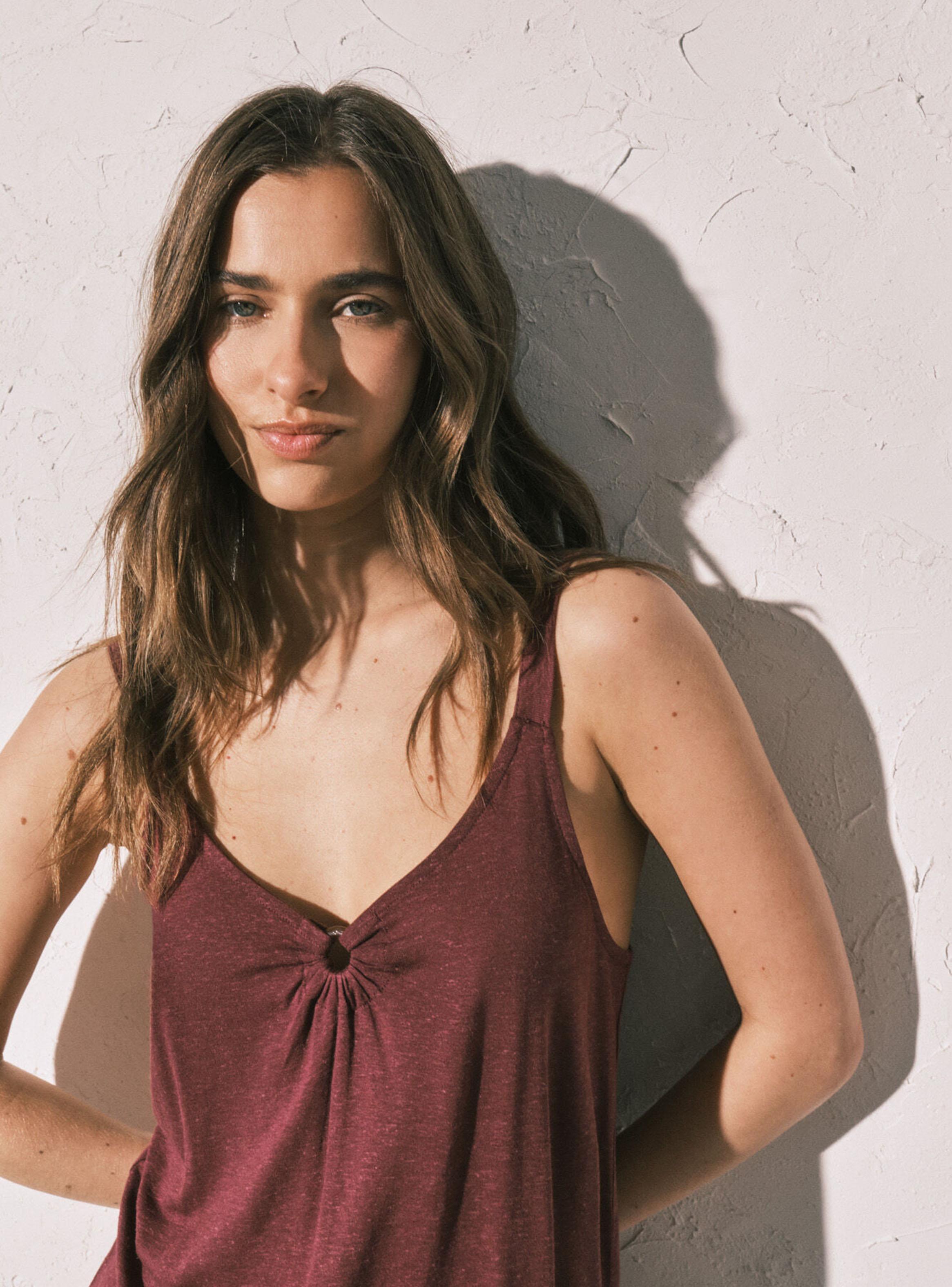 Camiseta de Tirantes con Aro y Frunce-2