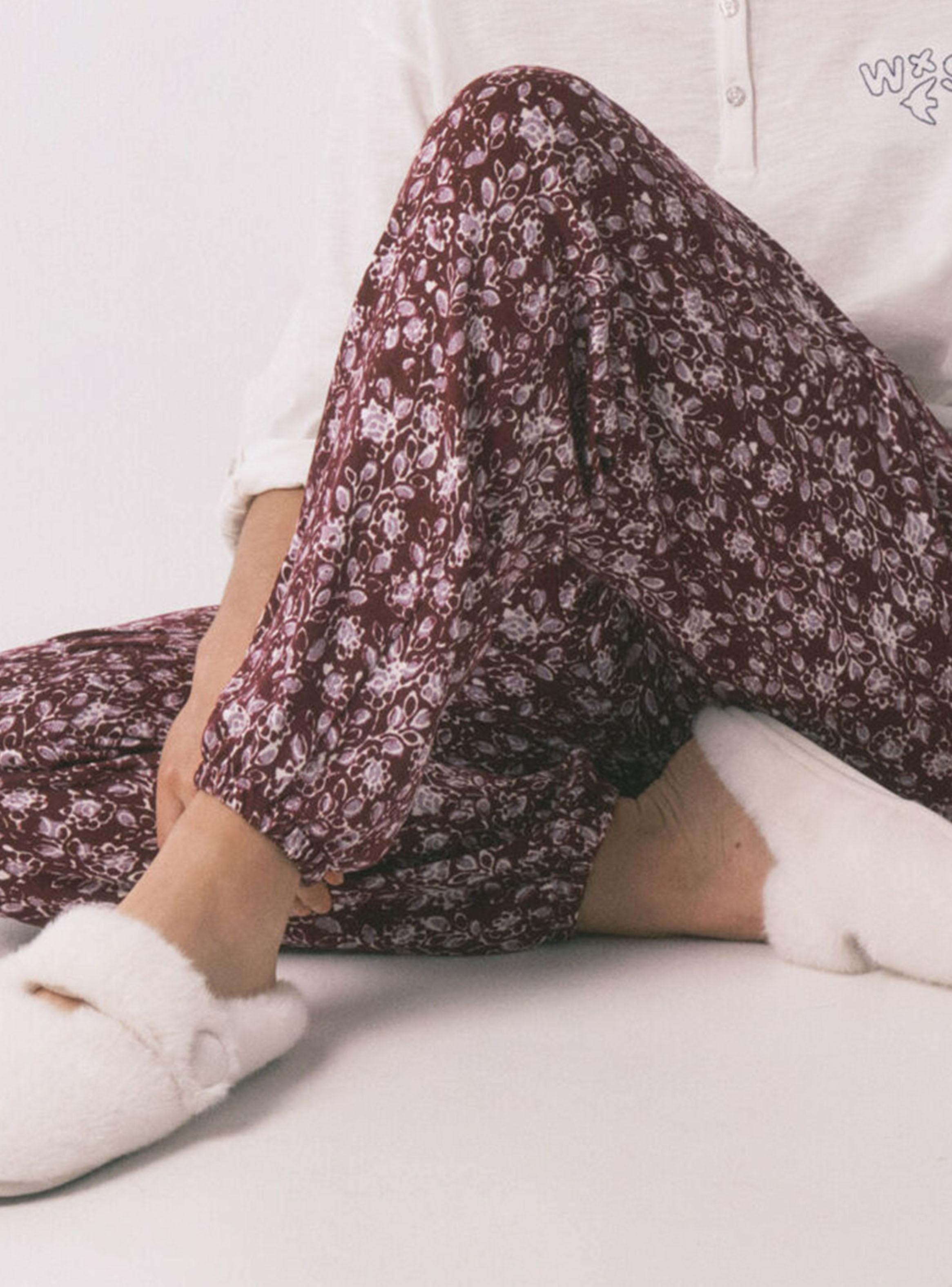 Pantalón Largo Granate Estampado Flores-2