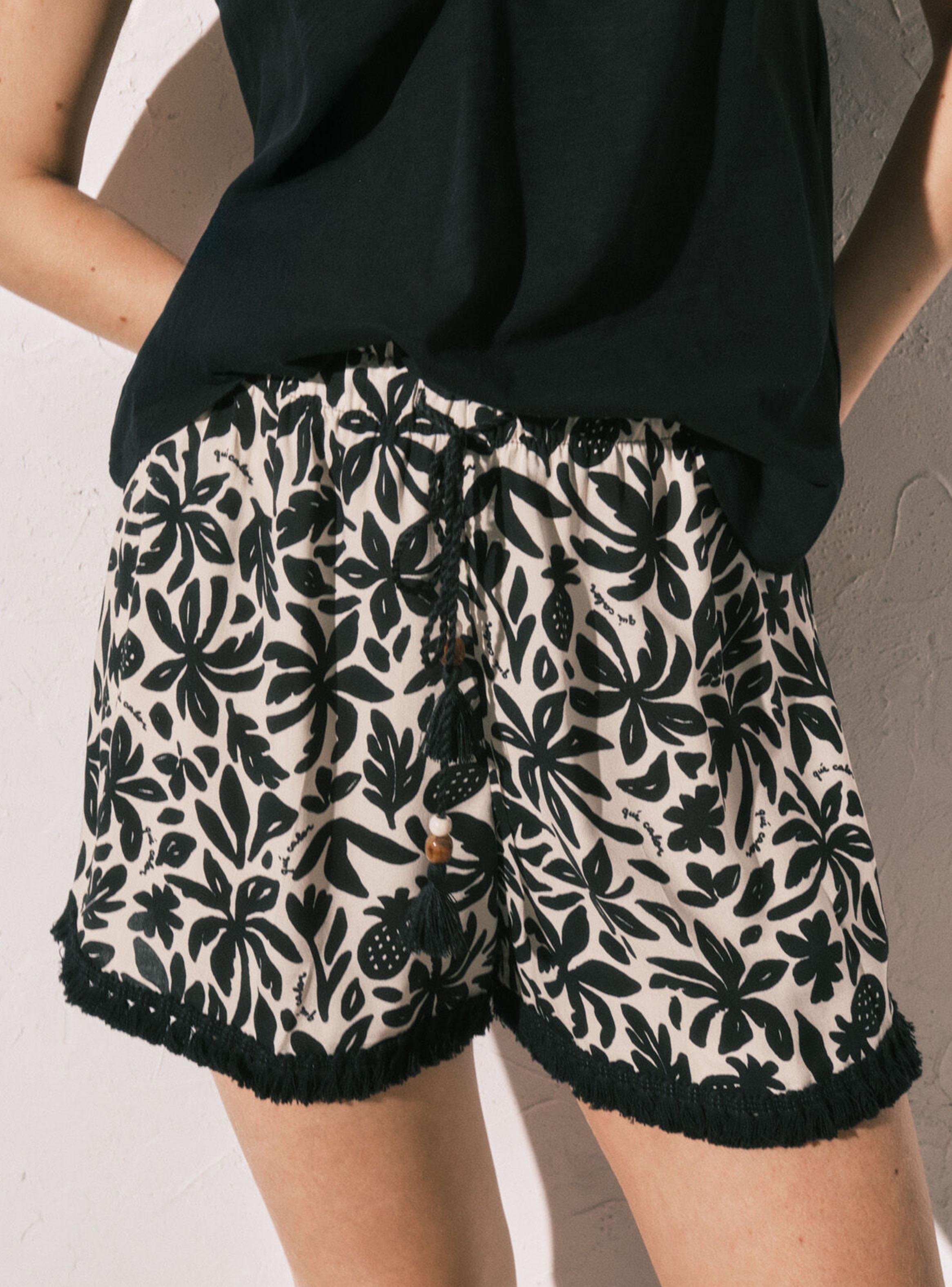 Pantalón Corto Estampado Negro-2
