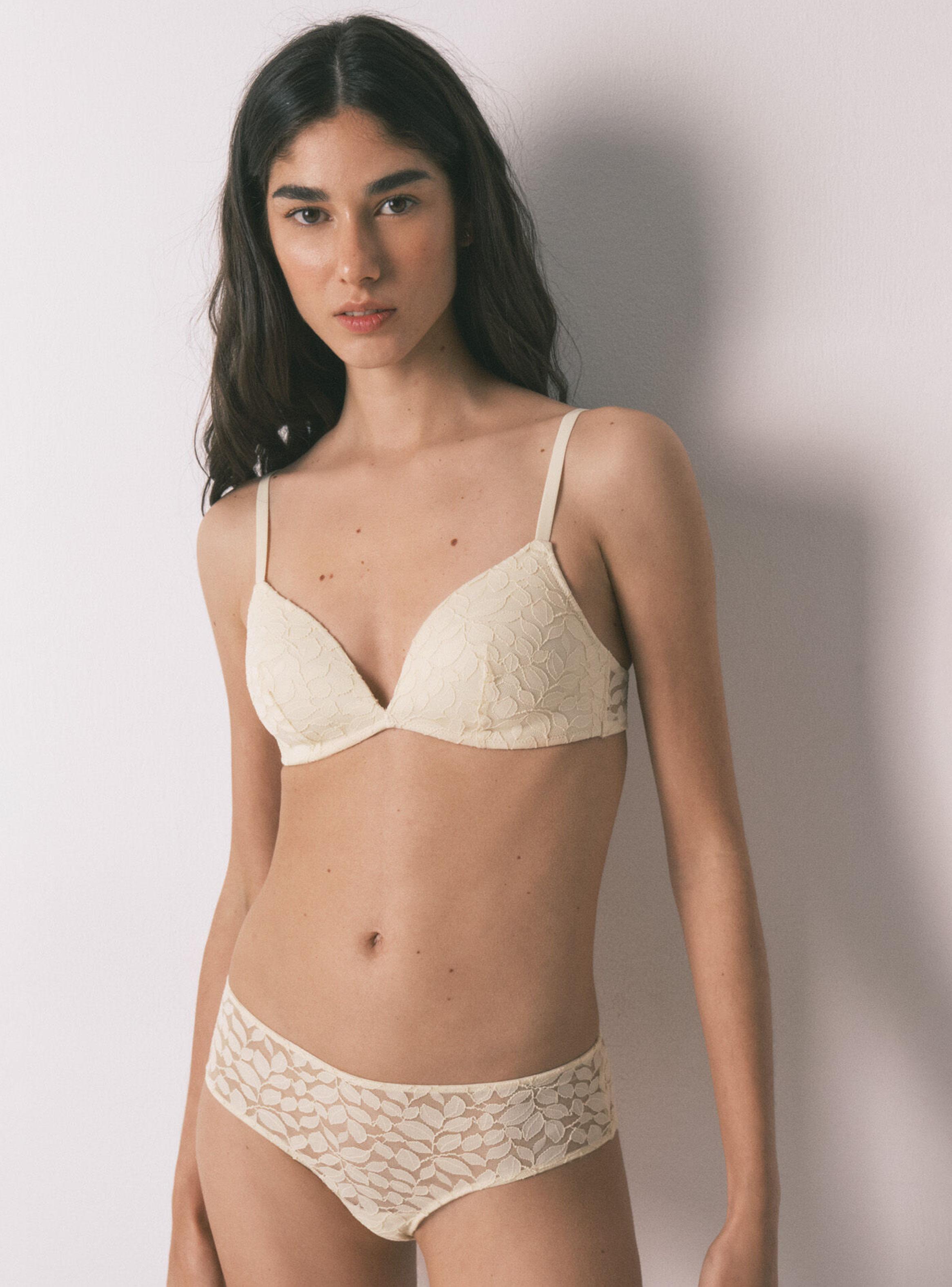 Calzón Ancho Brasileño Encaje Beige-3