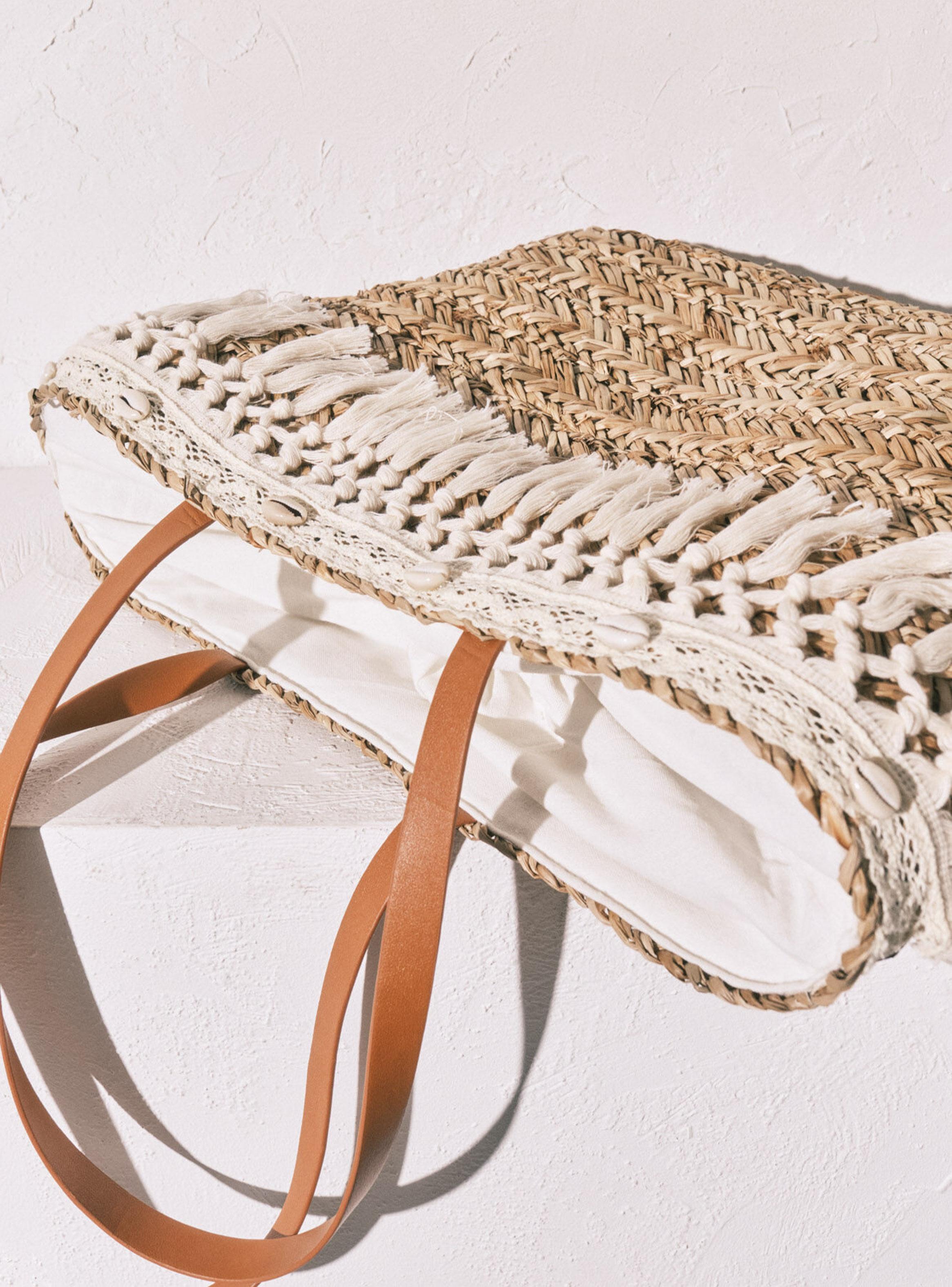 Bolso Grande Tipo Capazo de Rafia y Crochet-2