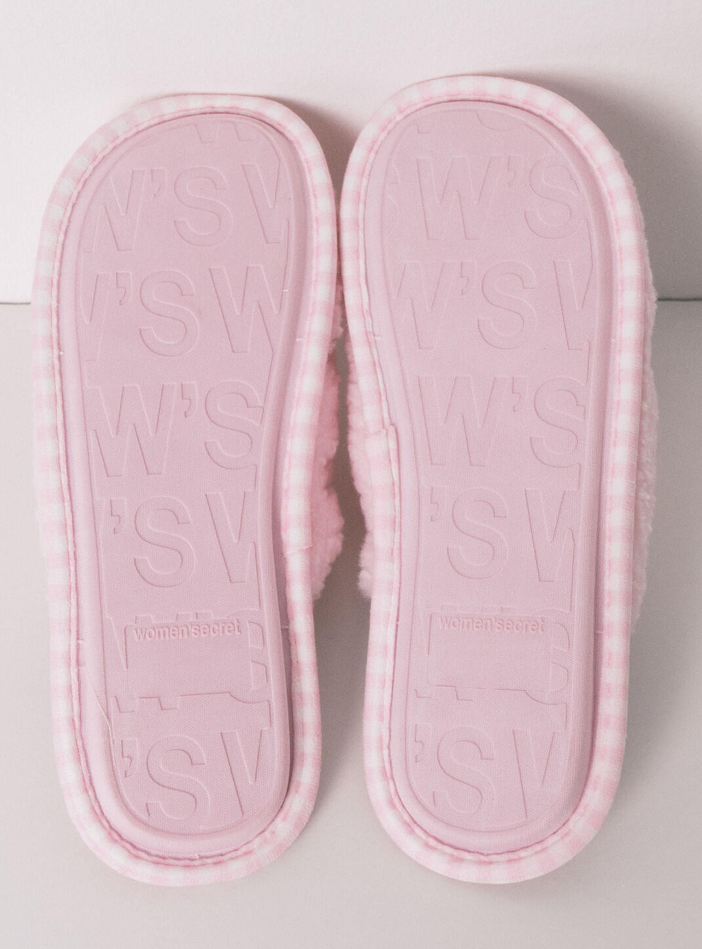 Pantuflas Corderito Snoopy Rosado-4