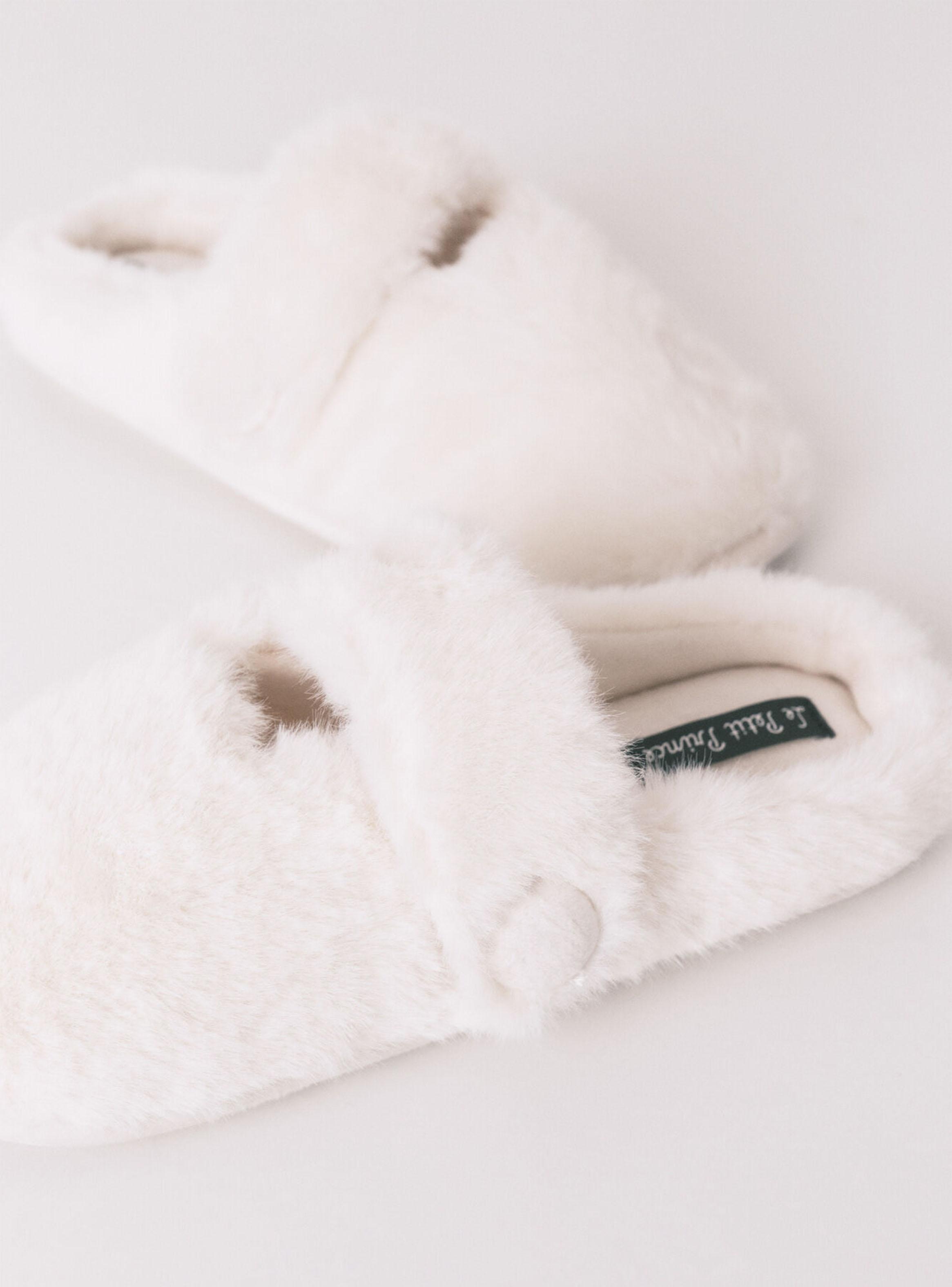 Pantuflas Casa Mercedita Pelo Blancas-4