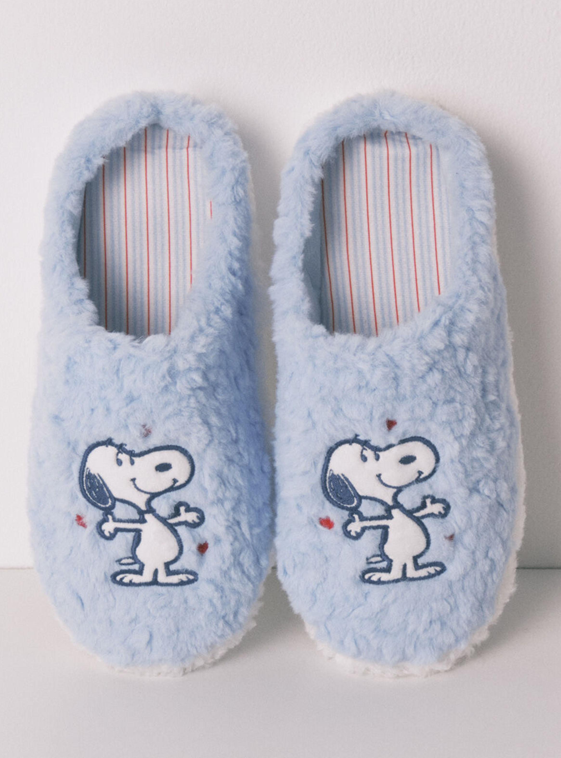 Pantuflas Cerradas de Corderito Snoopy-0