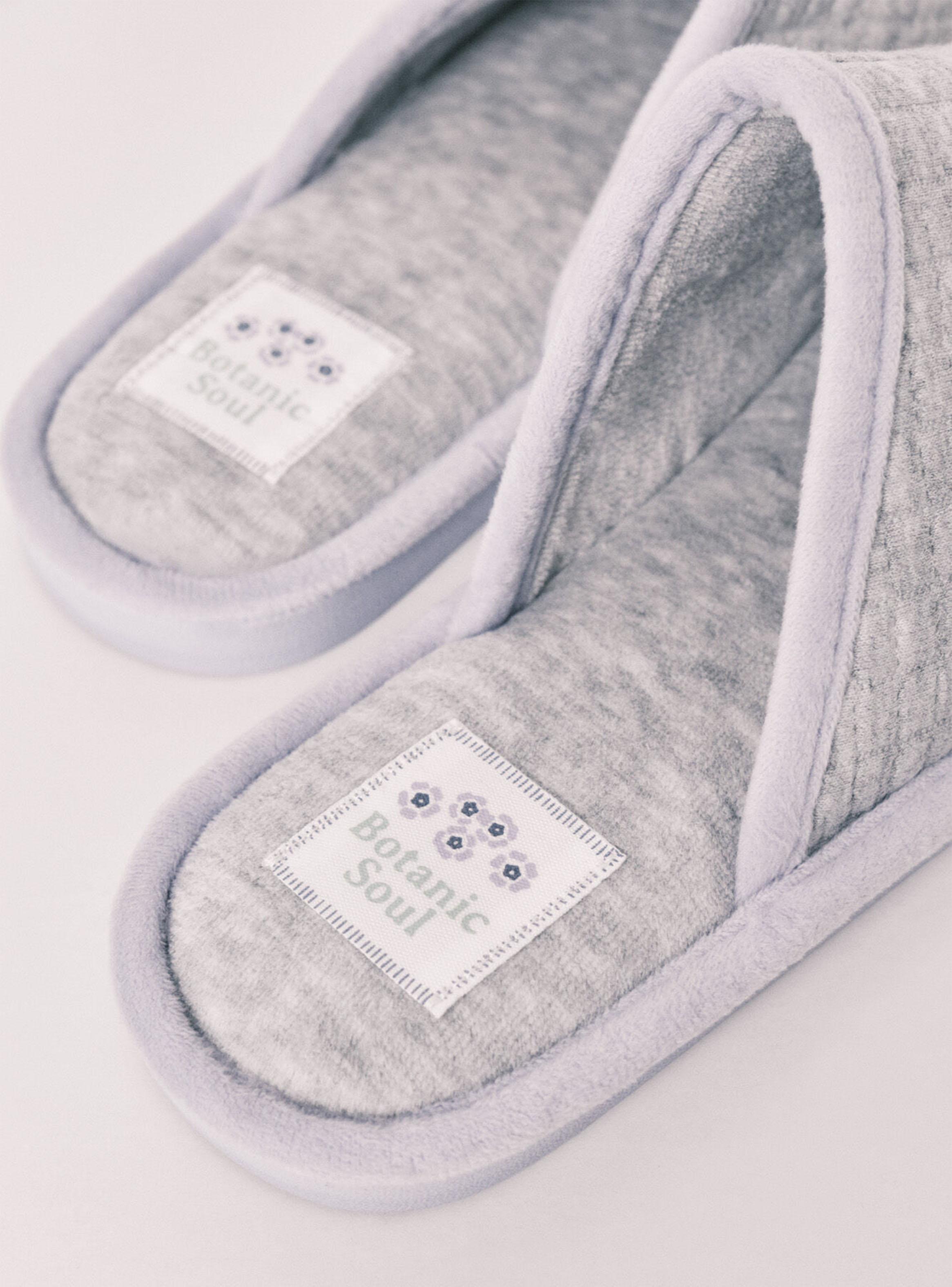 Pantufla Casa Gris y Violeta-3