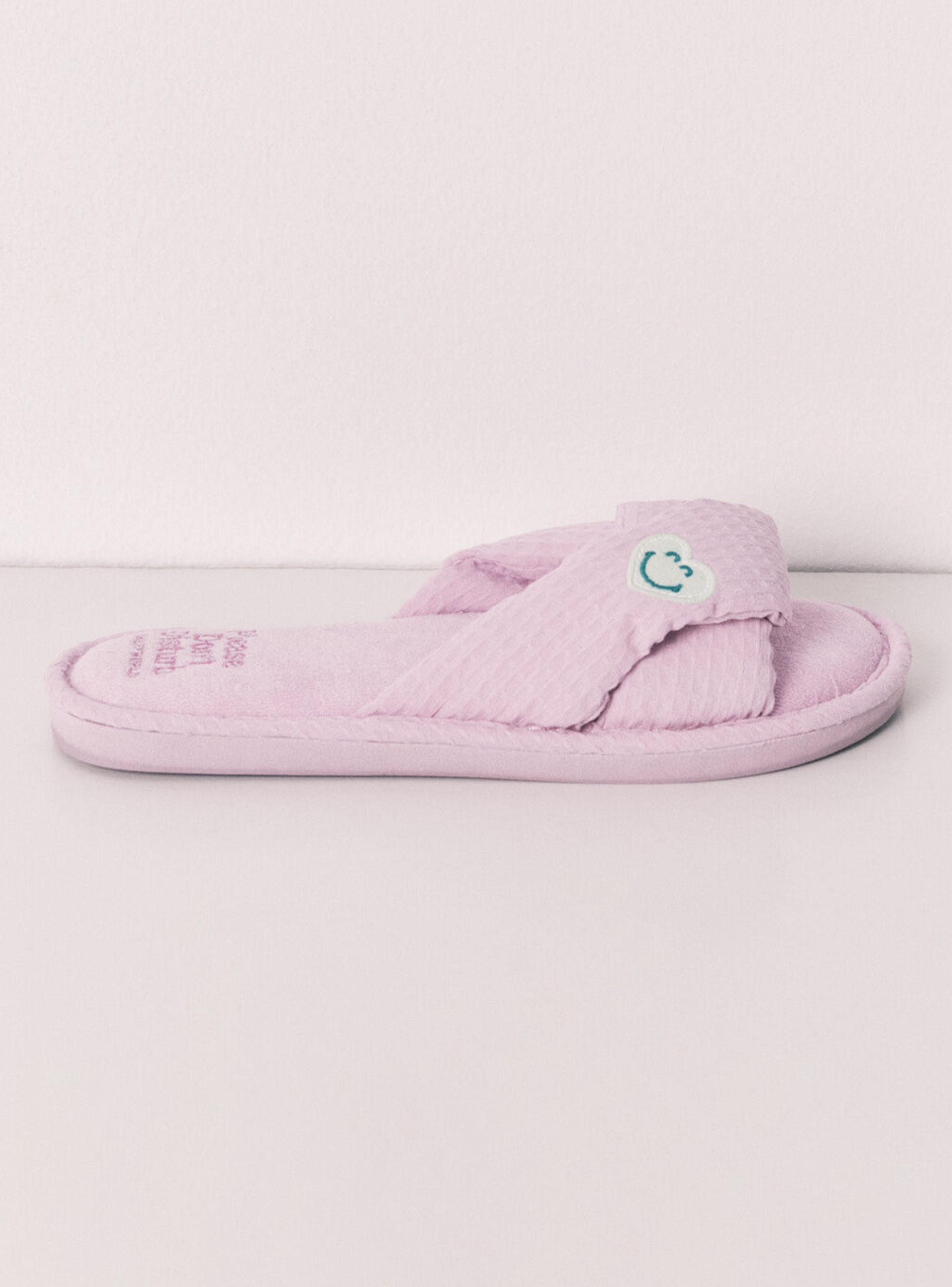 Pantuflas Casa Nudo Smileyworld-1