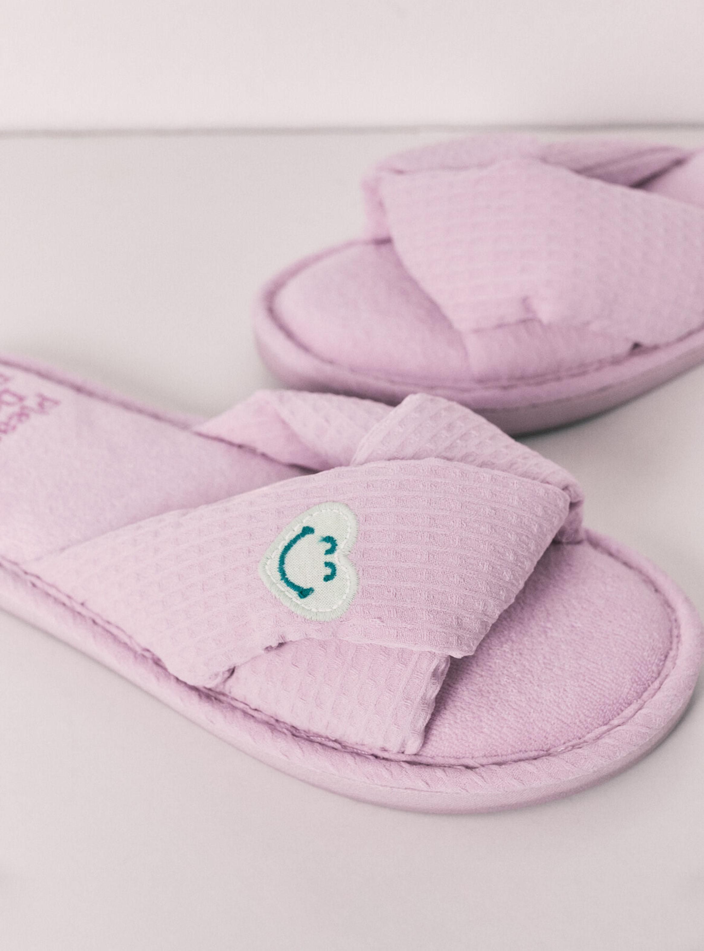 Pantuflas Casa Nudo Smileyworld-5