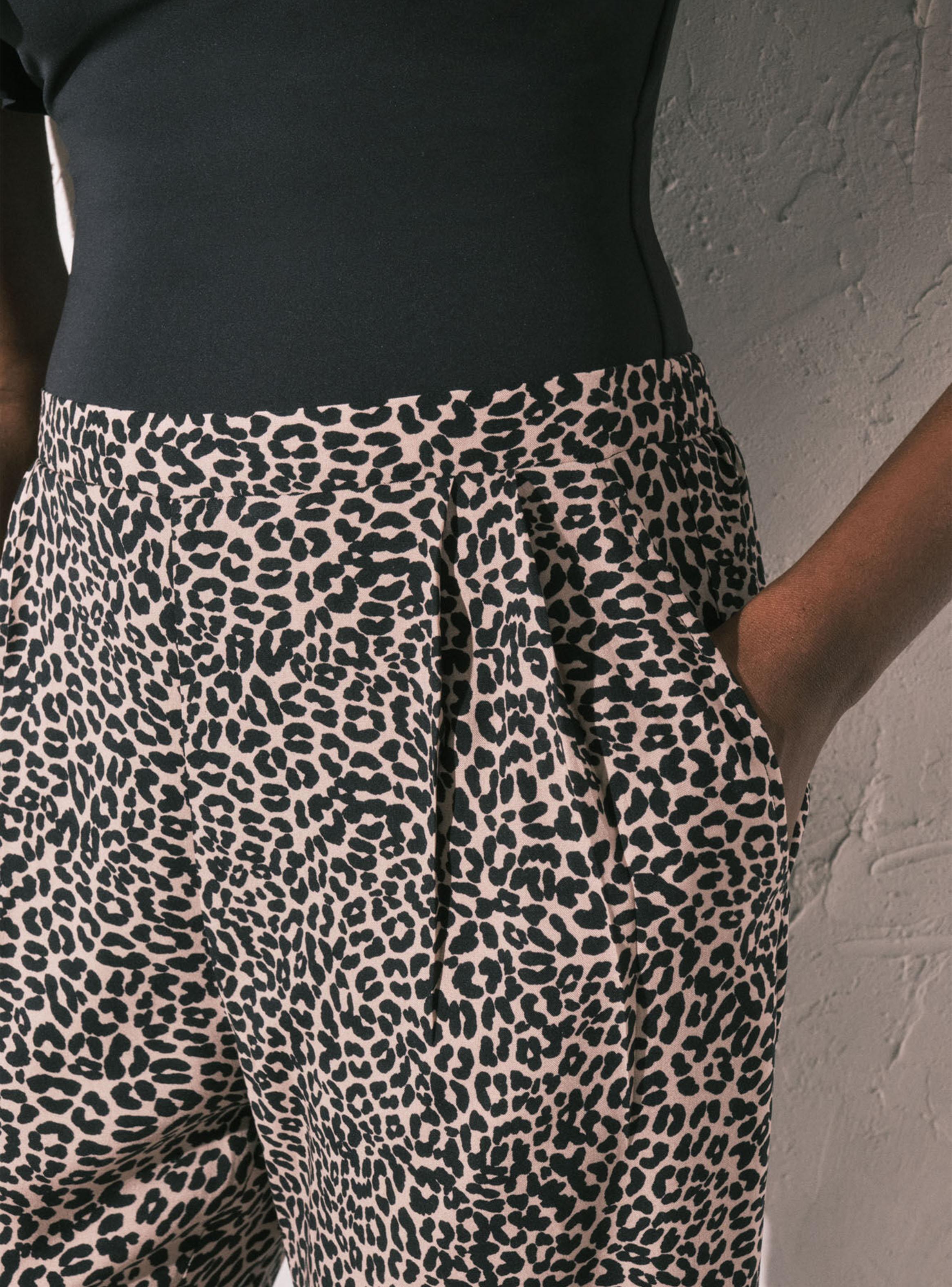 Pantalón Fluido Animal Print-4