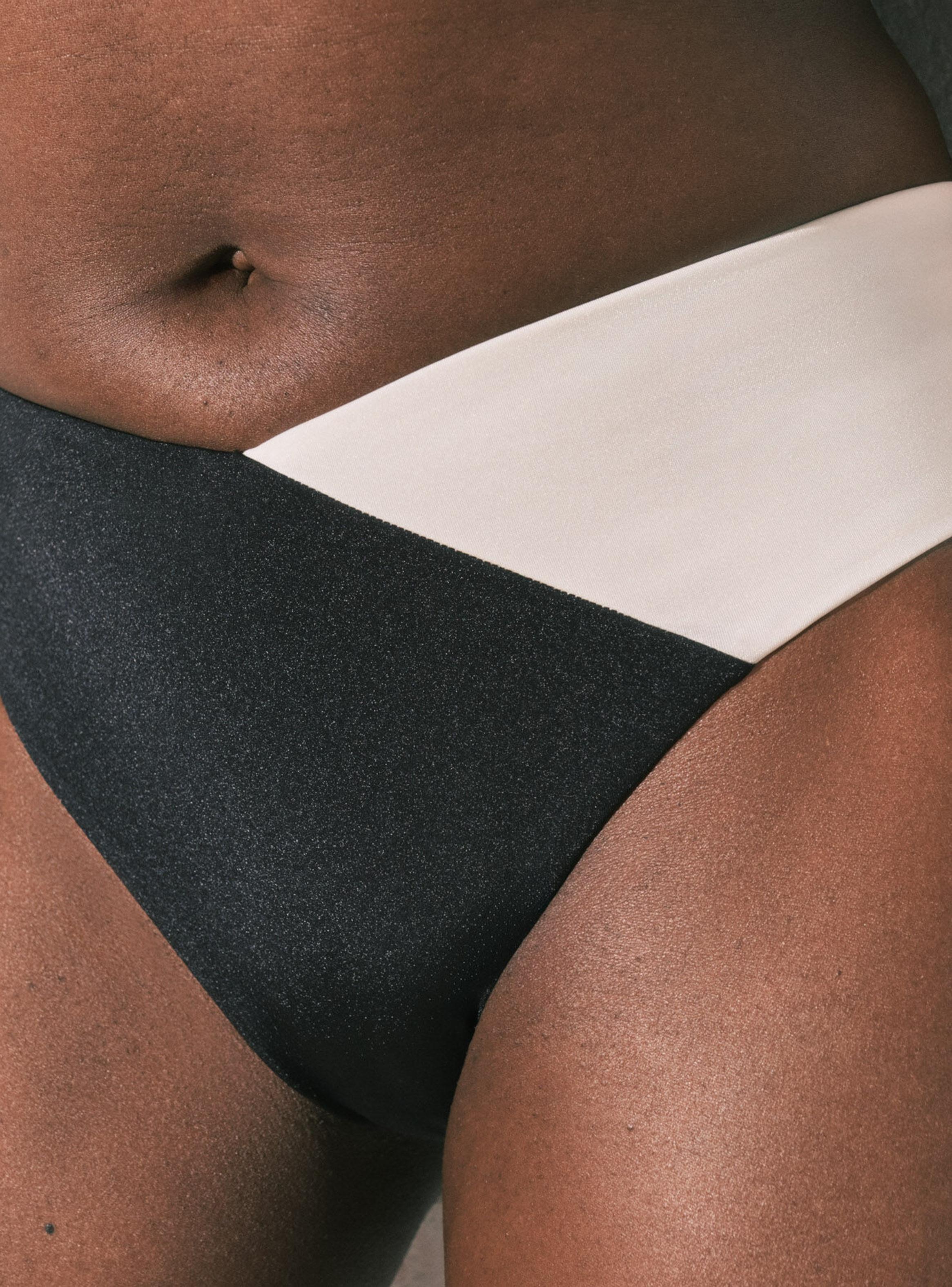 Calzón Bikini Alta Color Block B&W-2