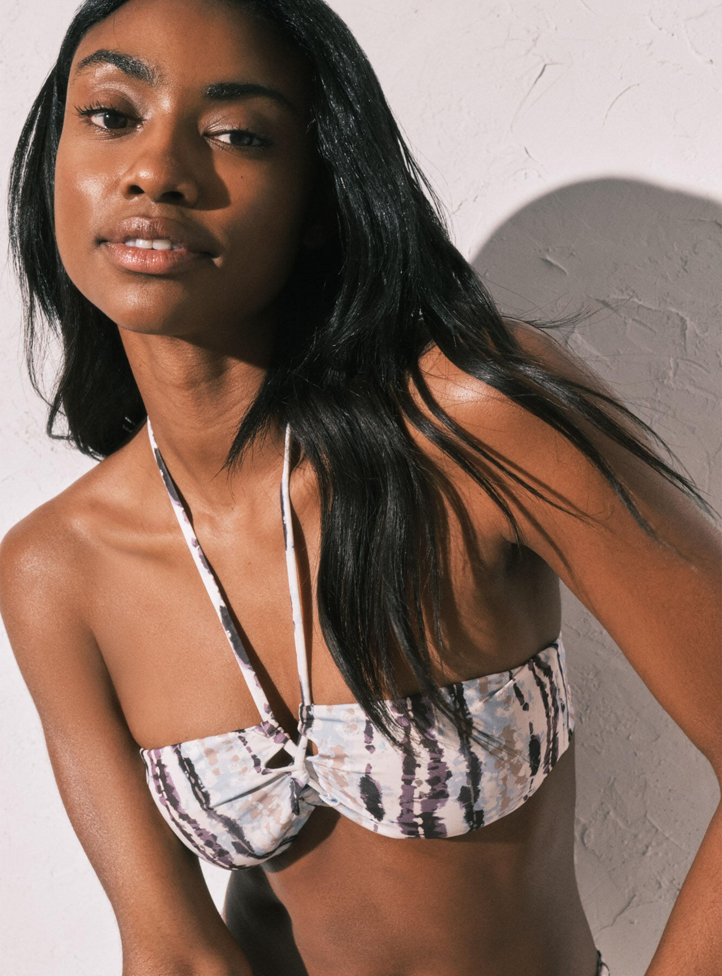 Top Bikini Bandeau Estampado Tie Dye Café-3