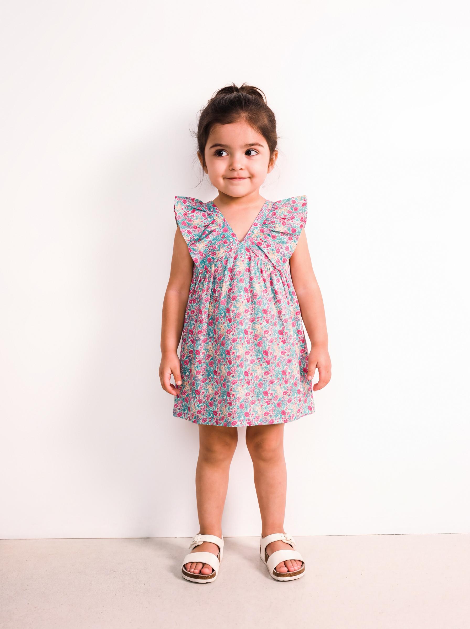 Vestido Cuello en V Estampado Floral Niña-0