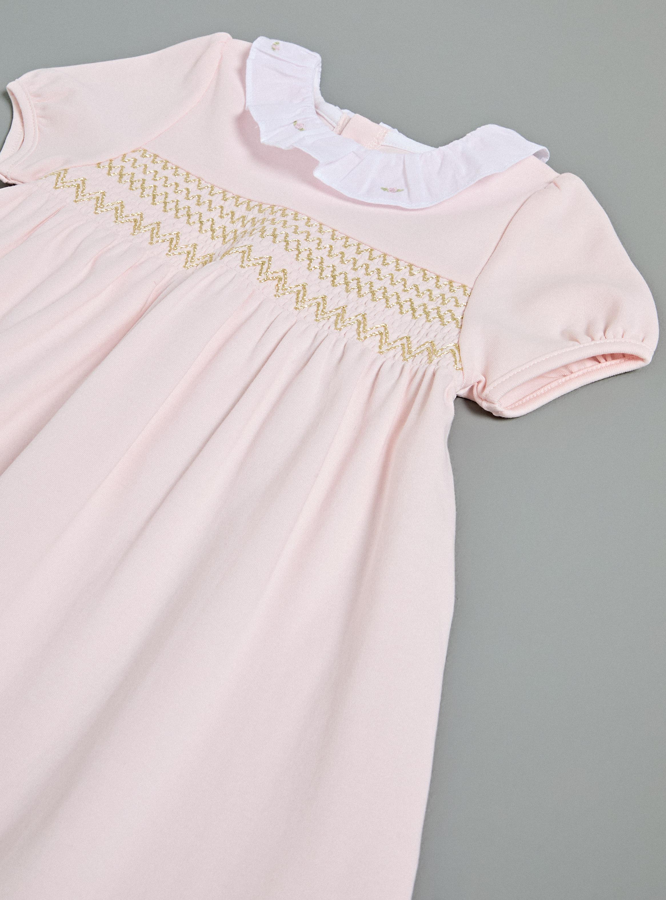 Vestido con Cuello y Centro Punto Smock Gold-3