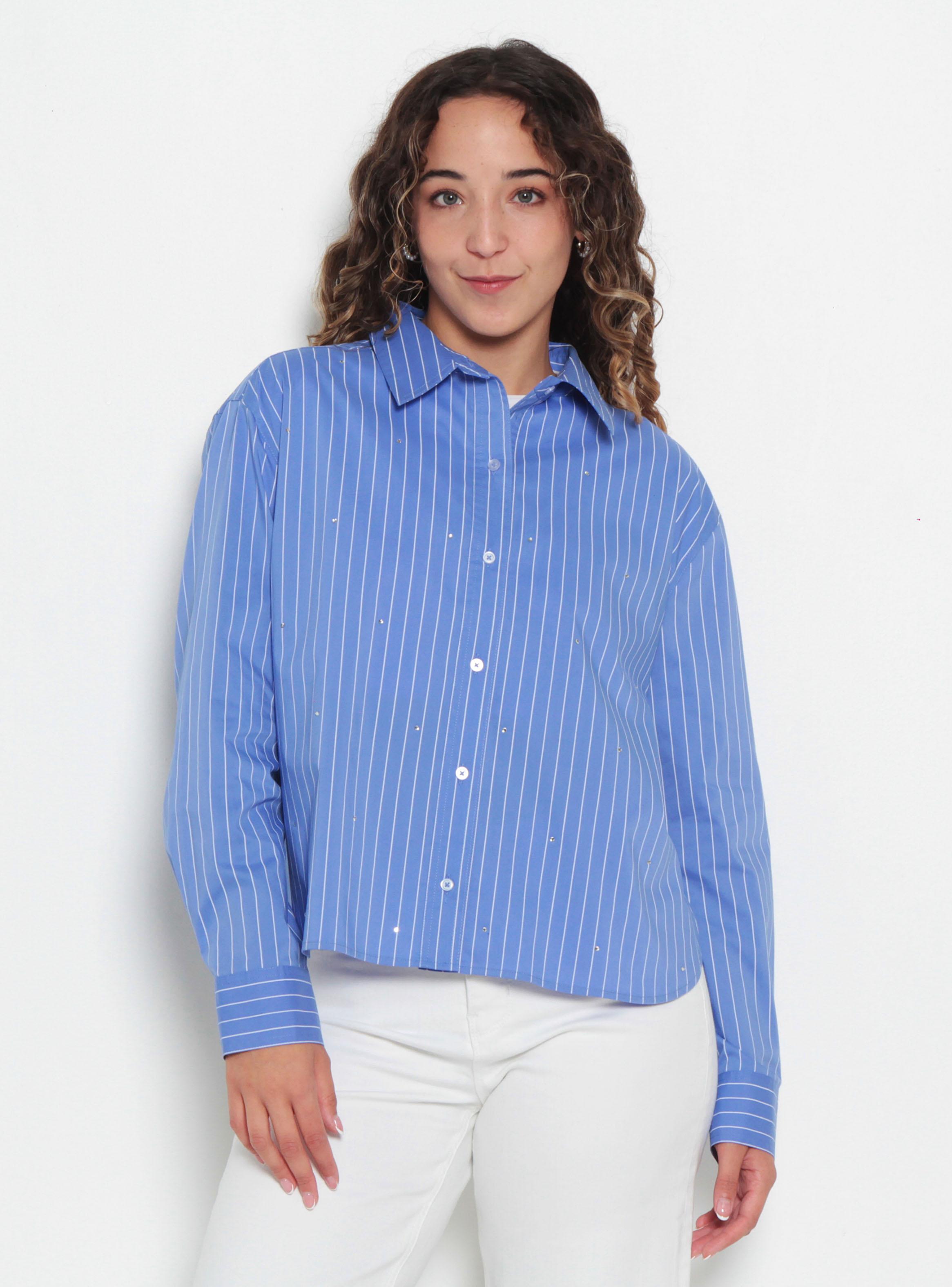 Blusa Listada Abotonada en Delantero-0