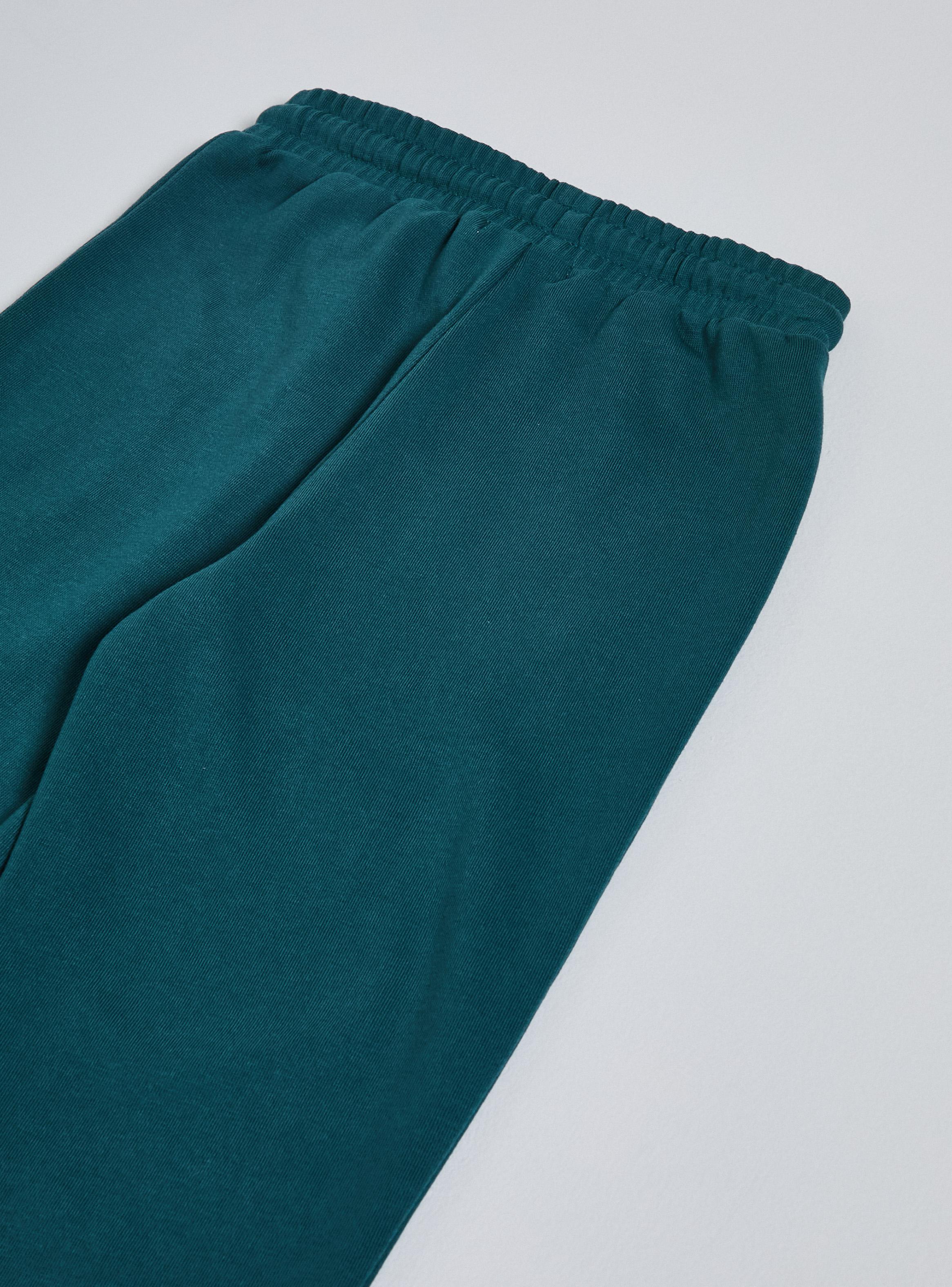 Pantalón Garment Dye con Aplicación Ocean-2