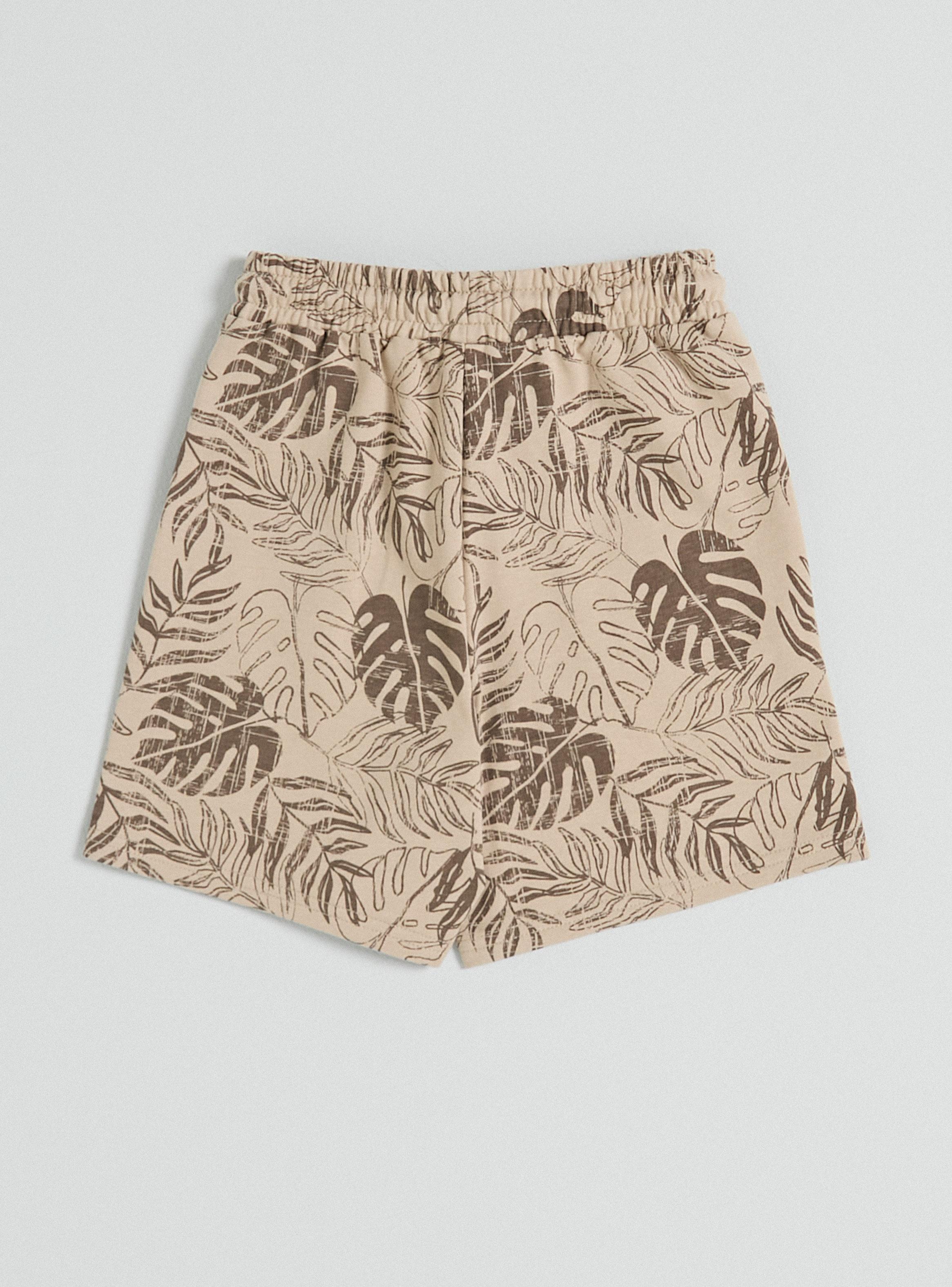 Bermuda Diseño Estampado con Tela de Buzo-2