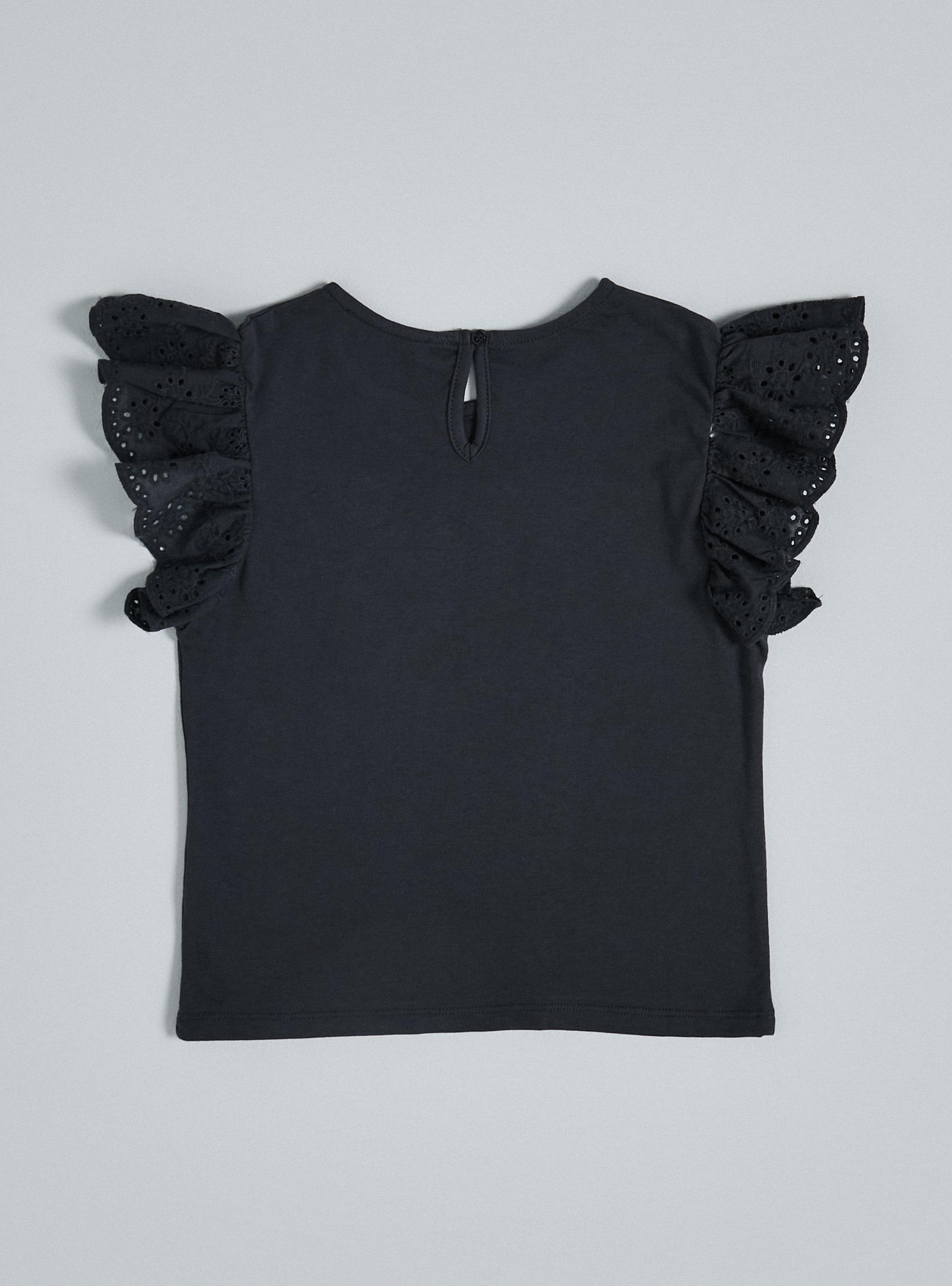 Polera Cuello Redondo con Volantes de Encaje-2