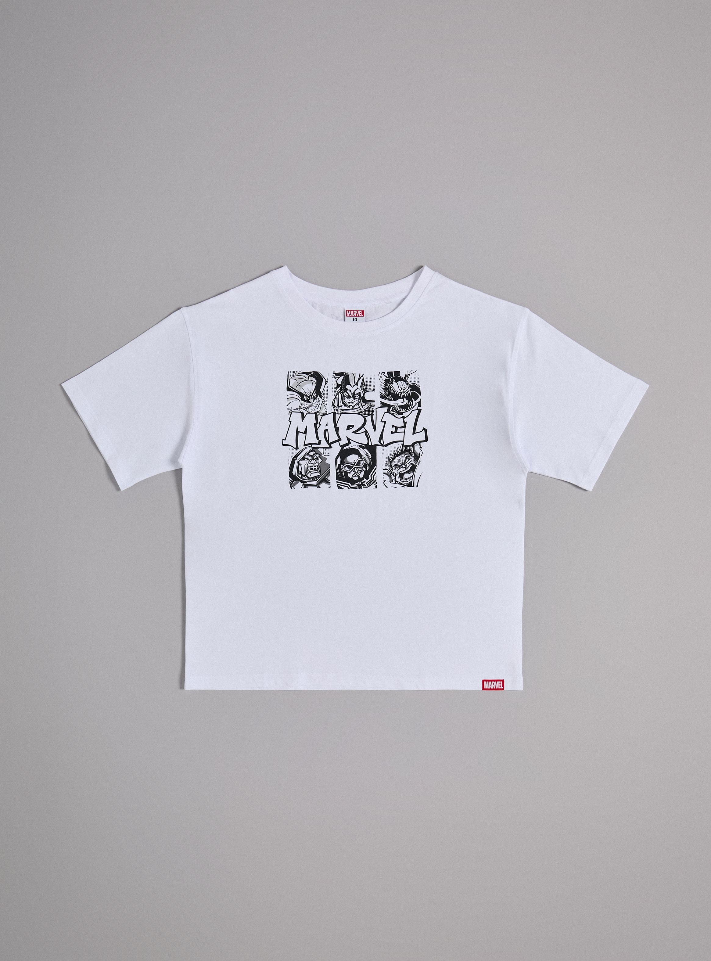 Polera Estampado Cómic Avengers-1