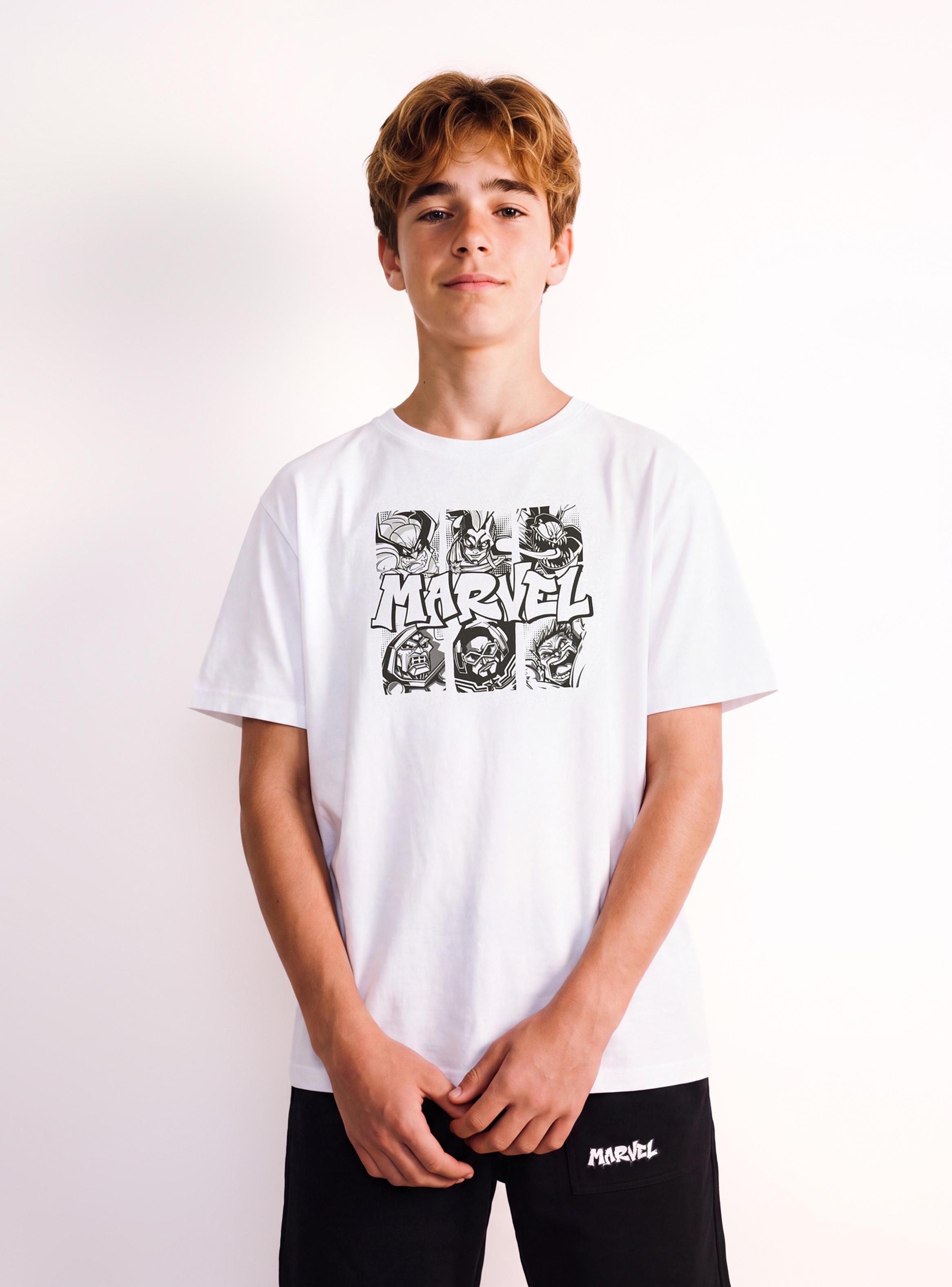 Polera Estampado Cómic Avengers-0