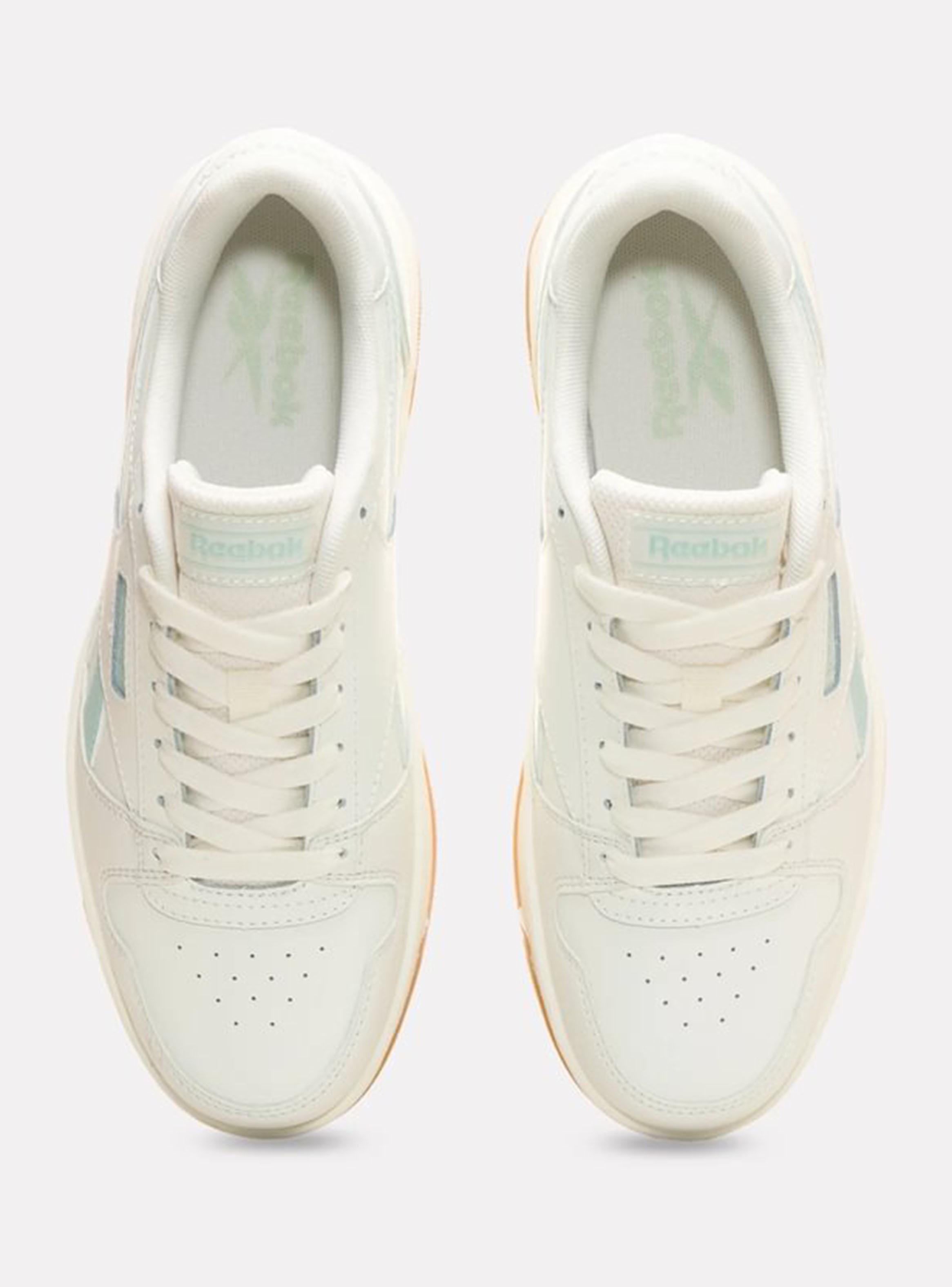 Zapatilla Urbana Diseño Match Prime V2 Mujer-3