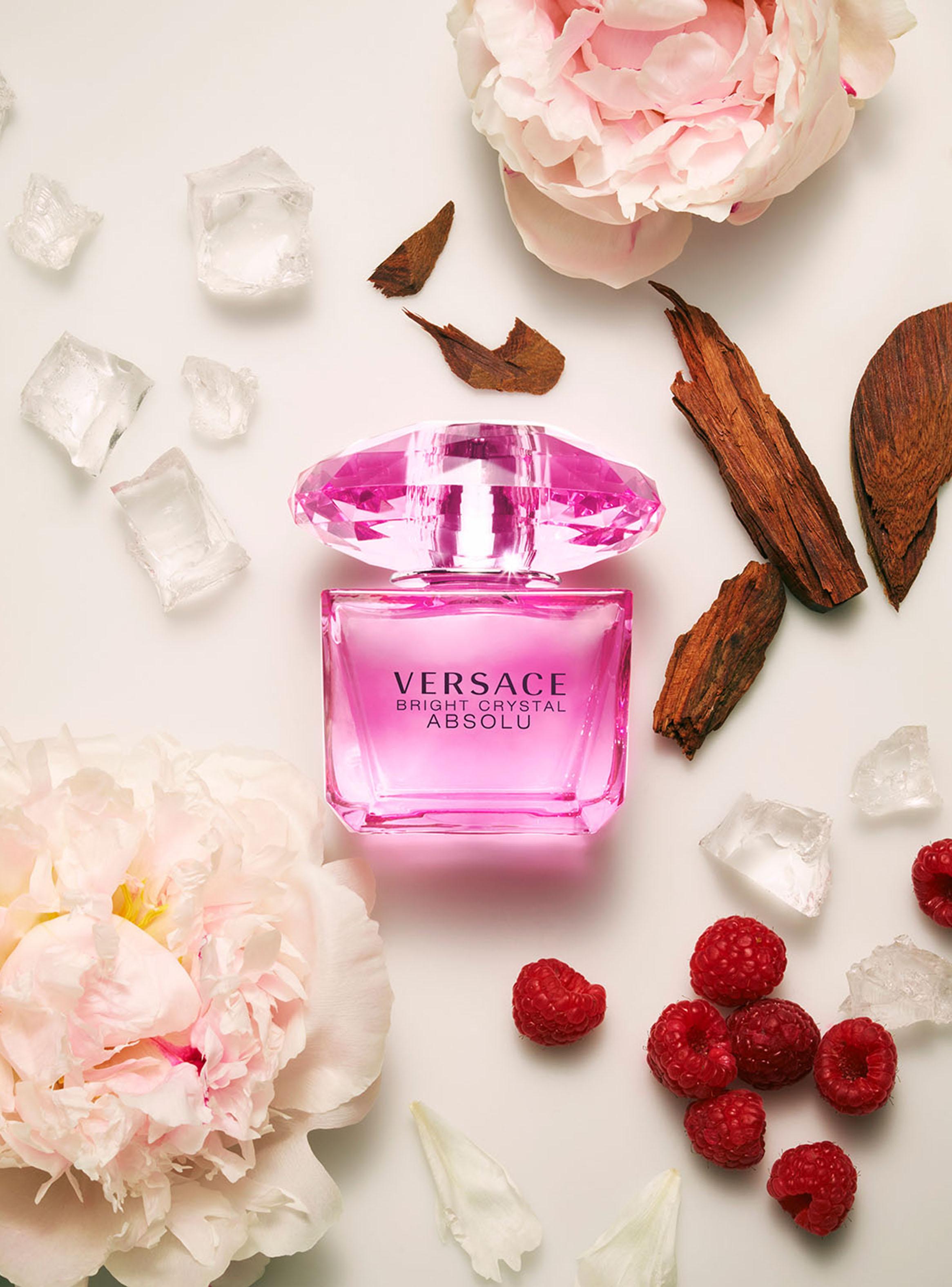 Set Perfume Crystal Absolu EDP Mujer 90 ml + 10 ml + Shower gel 100 ml + Body Lotion 100 ml + Regalo-3