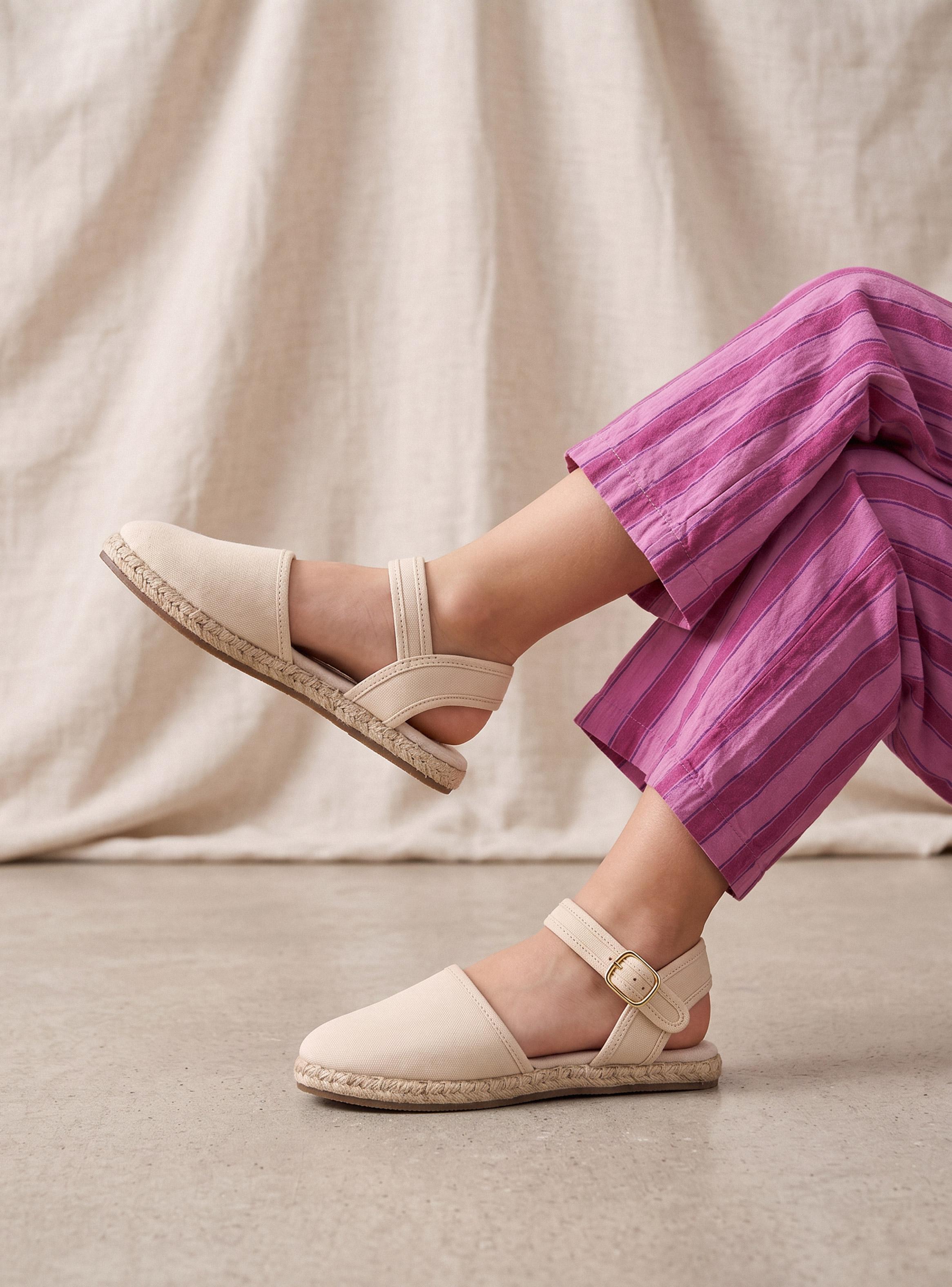 Sandalia Espadrille con Tira Al Tobillo Niña T.25 a T.33-0