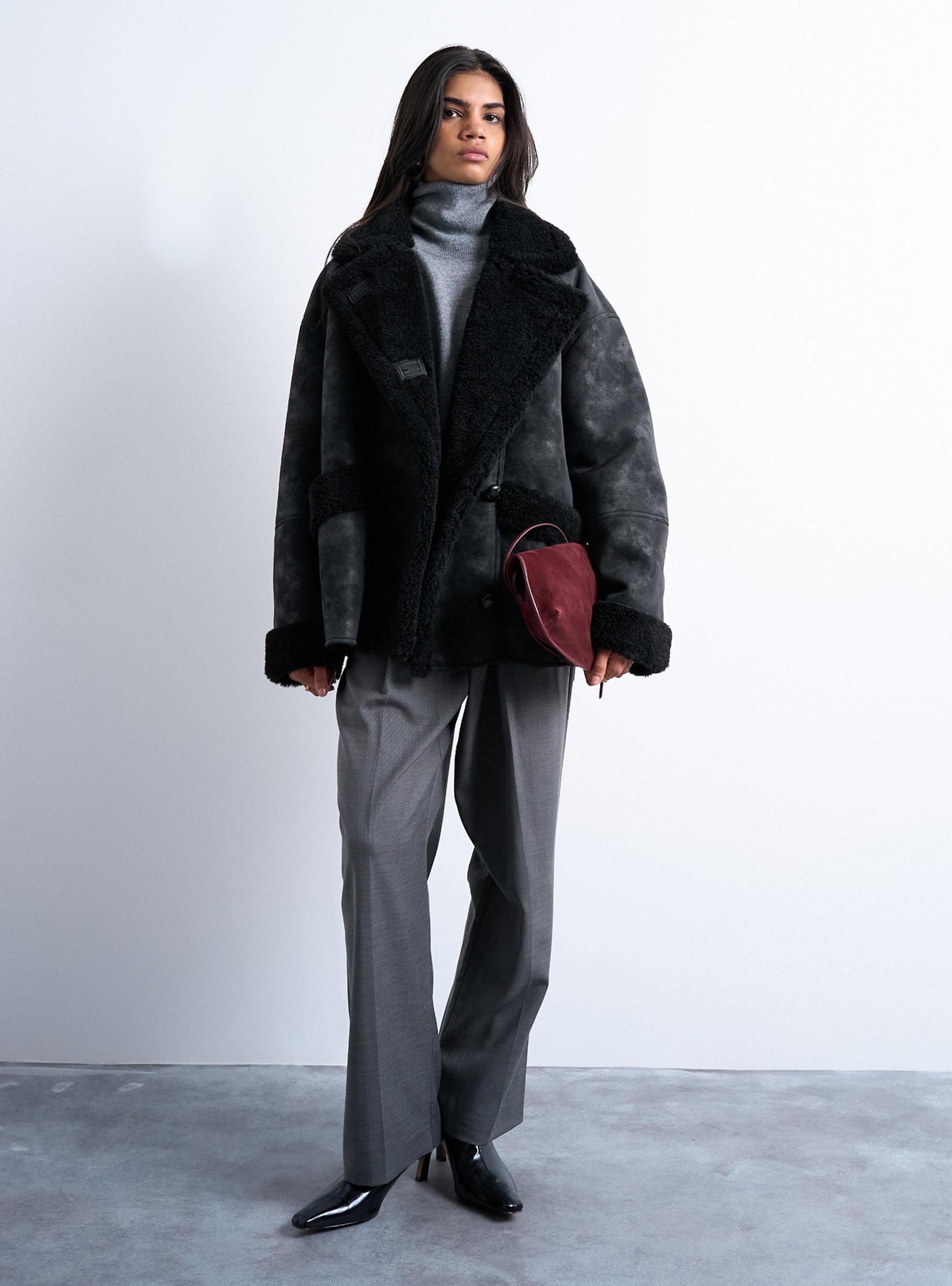 Abrigo Greta Short Jacket-3