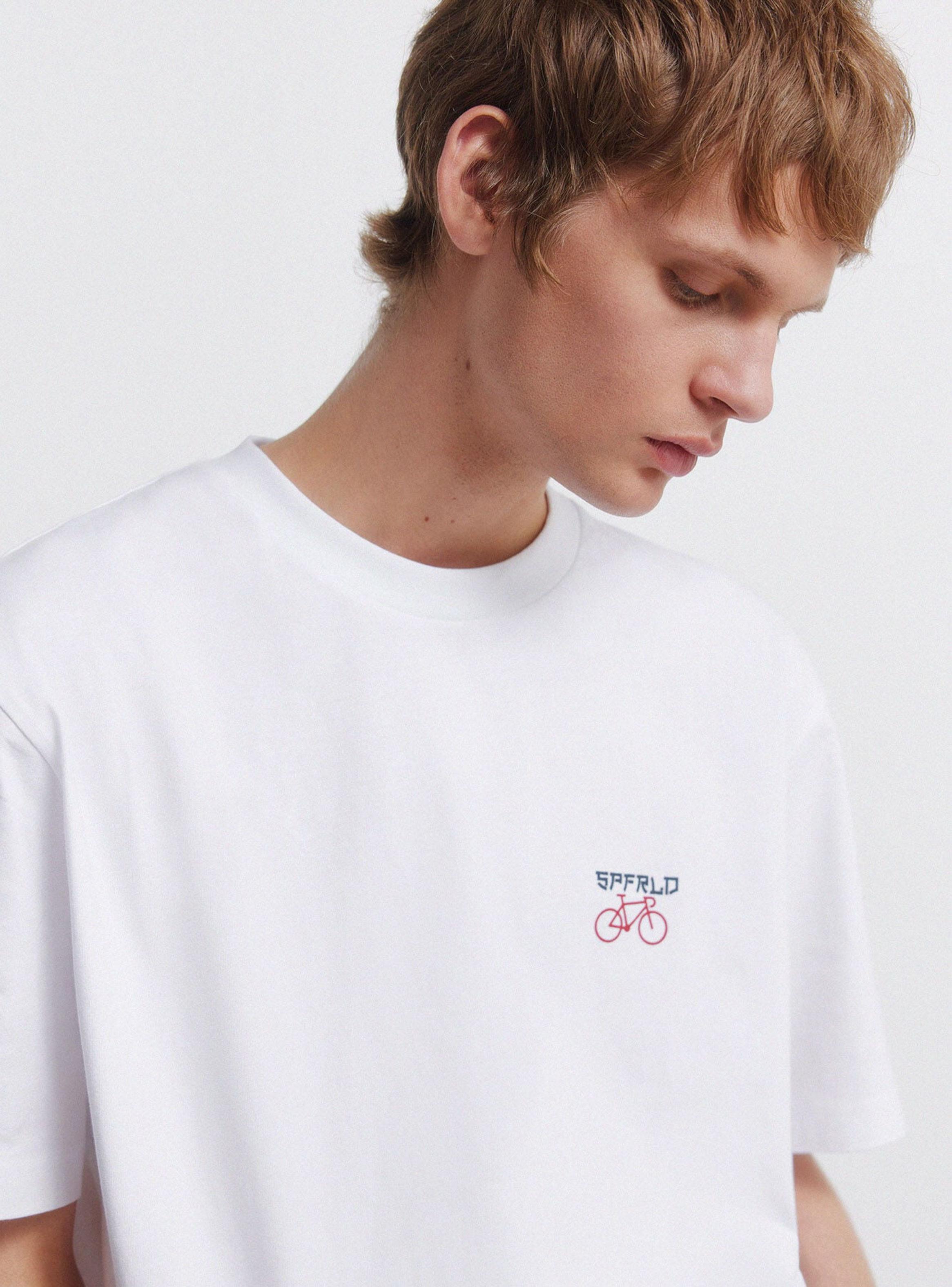 Polera Studio Cuello Redondo Estampado Logo-2