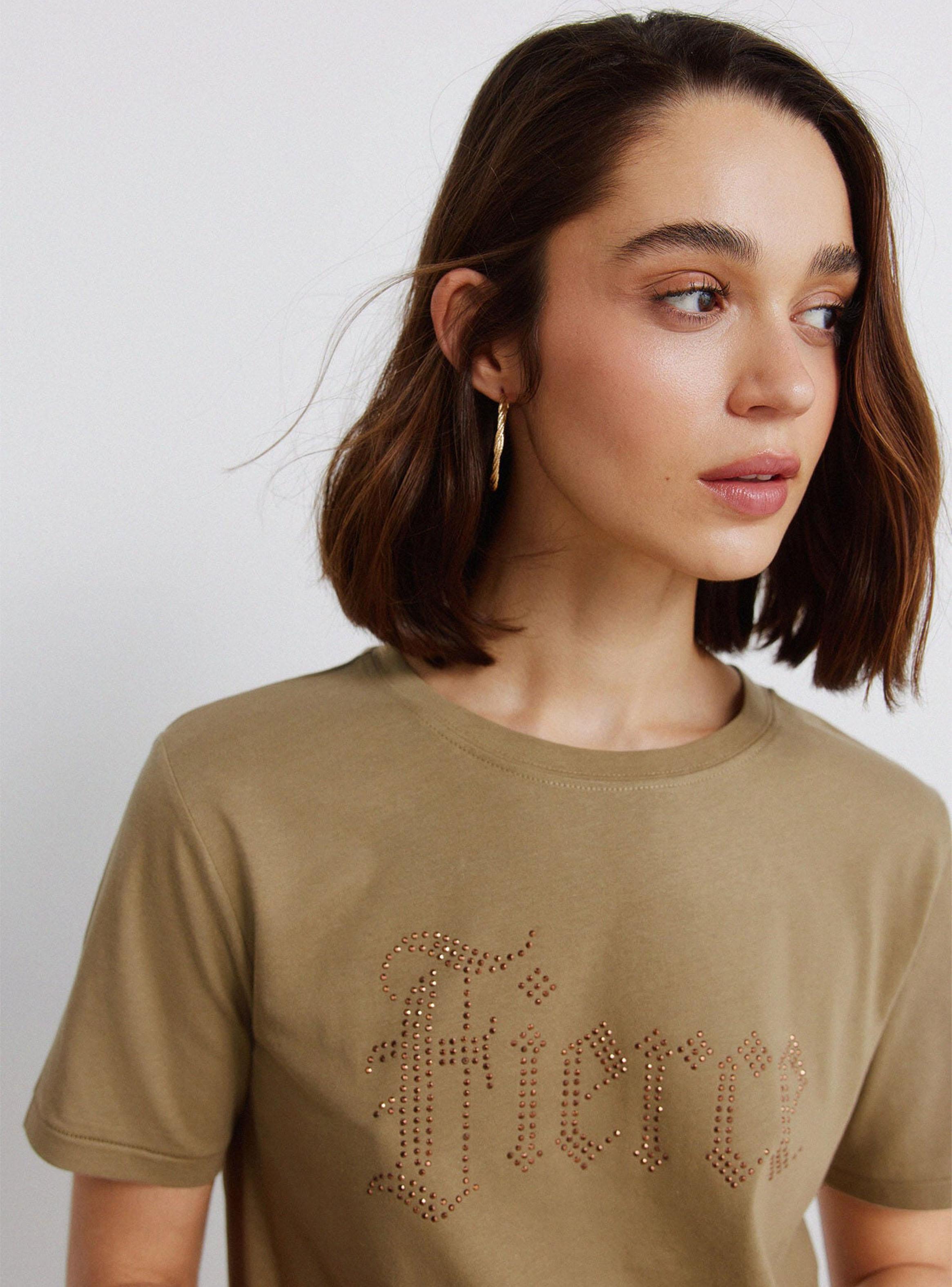 Polera Manga Corta Diseño con Tachas-2