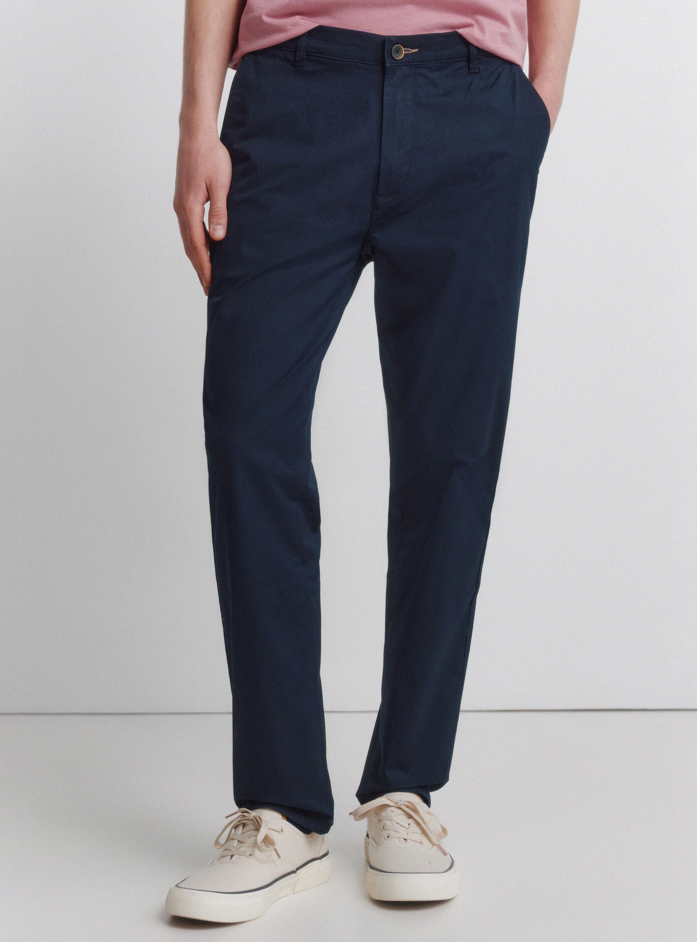 Pantalón Chino Ligero Comfort Slim Fit-0