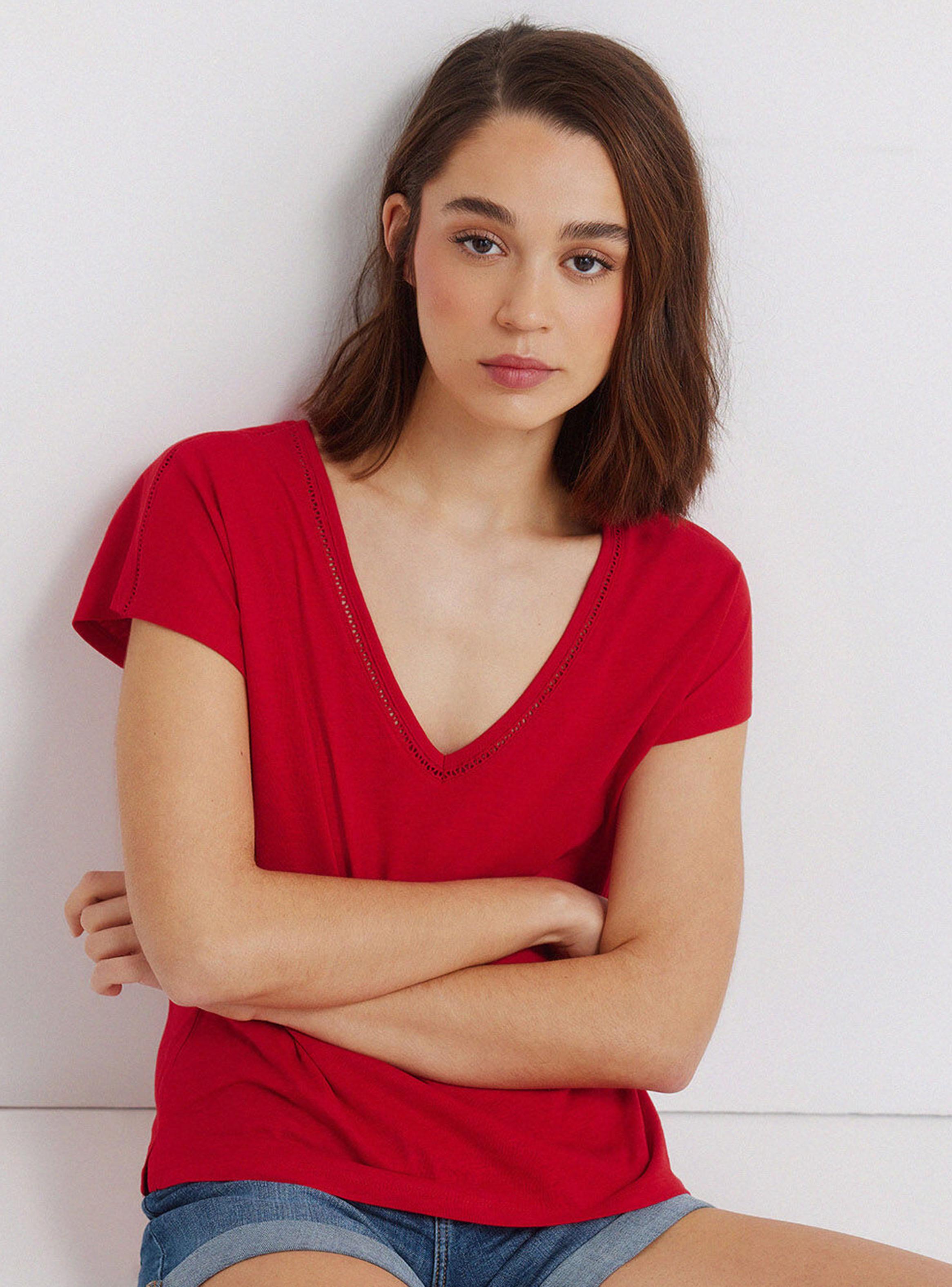 Polera Escote V Diseño Lace-4