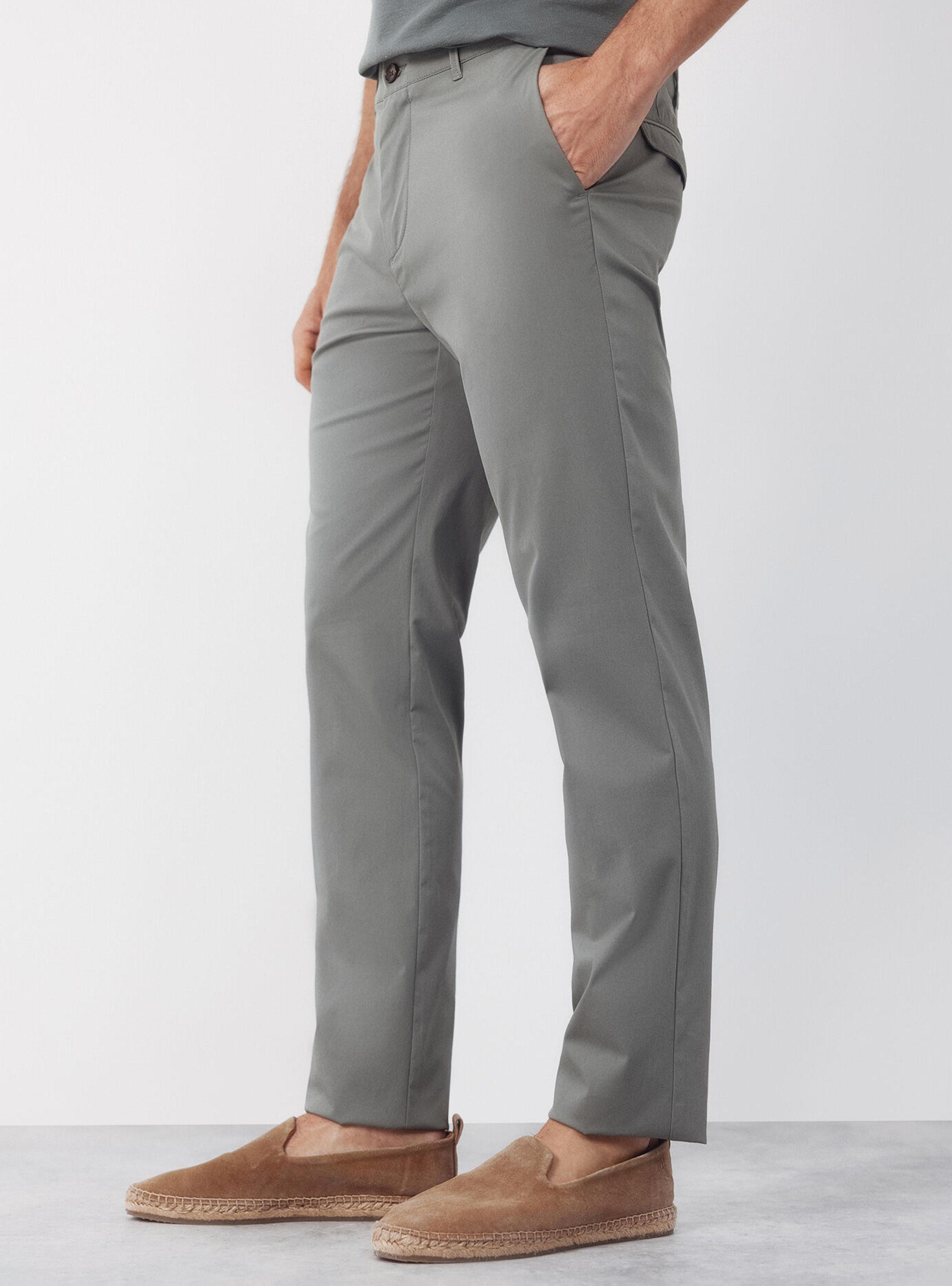 Pantalón Chino Técnico Slim-2