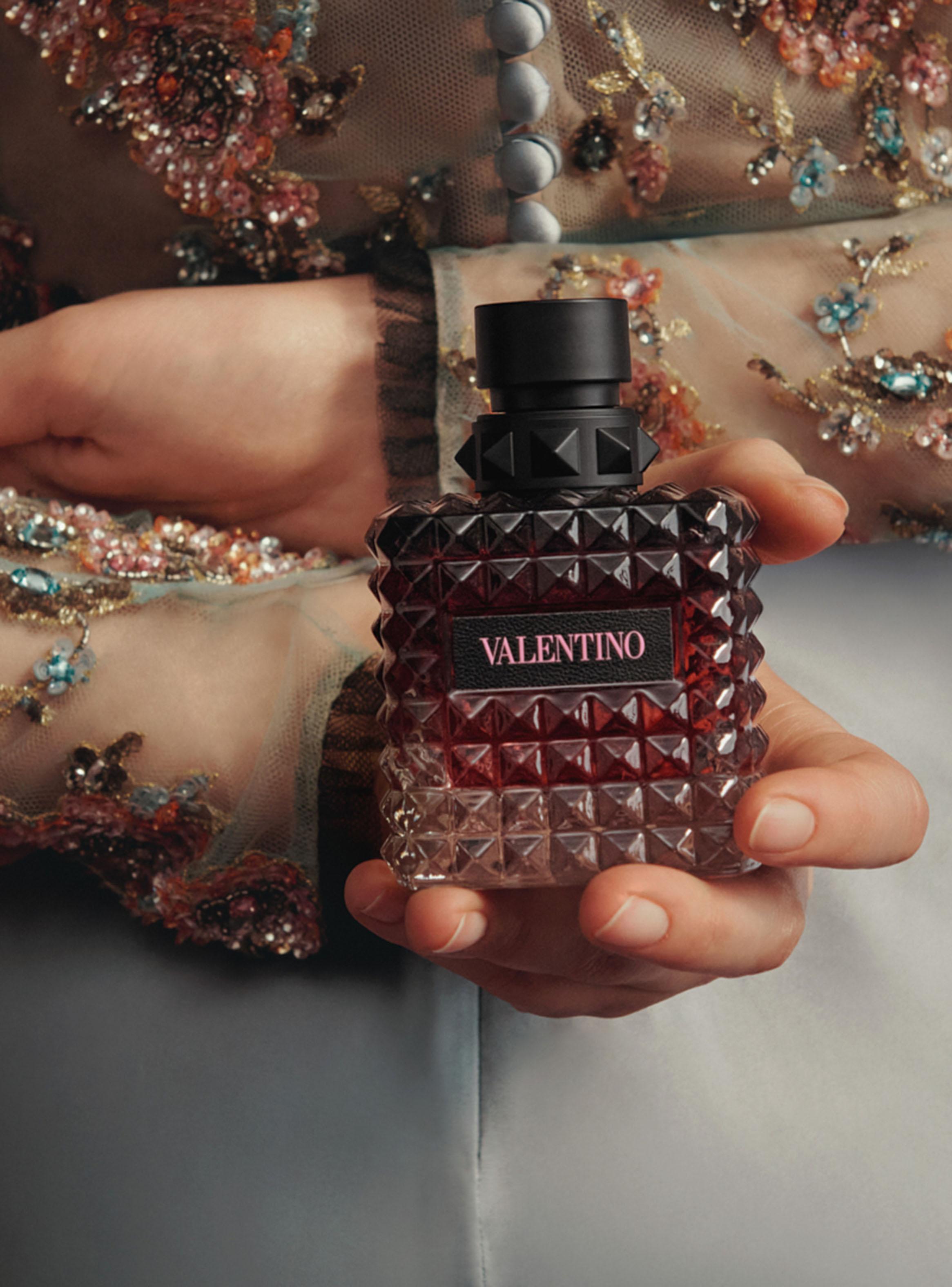 Perfume Born in Roma Donna Intense EDP Mujer 50 ml Valentino-3