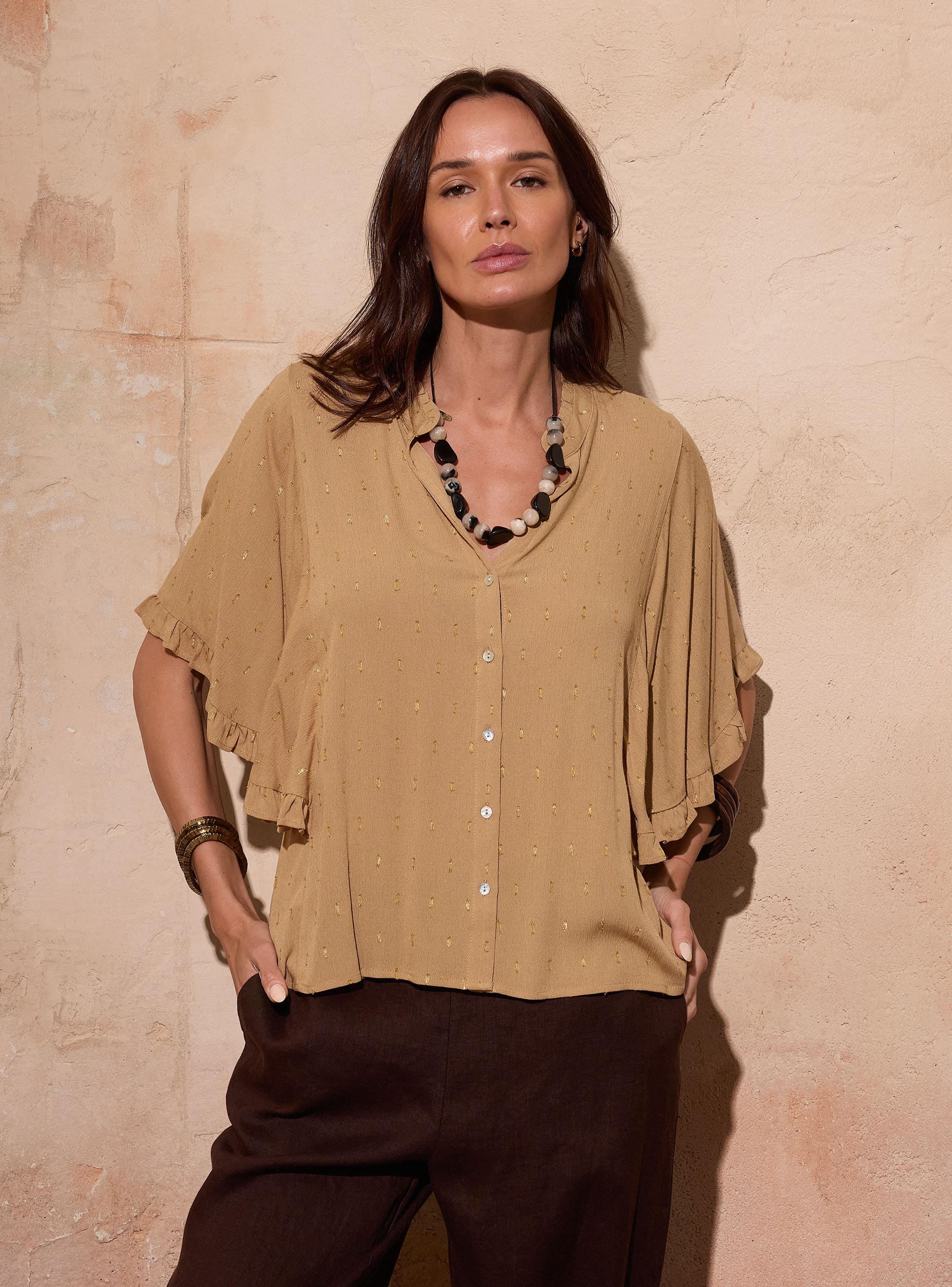 Blusa Abotonada con Vuelos en Manga-0