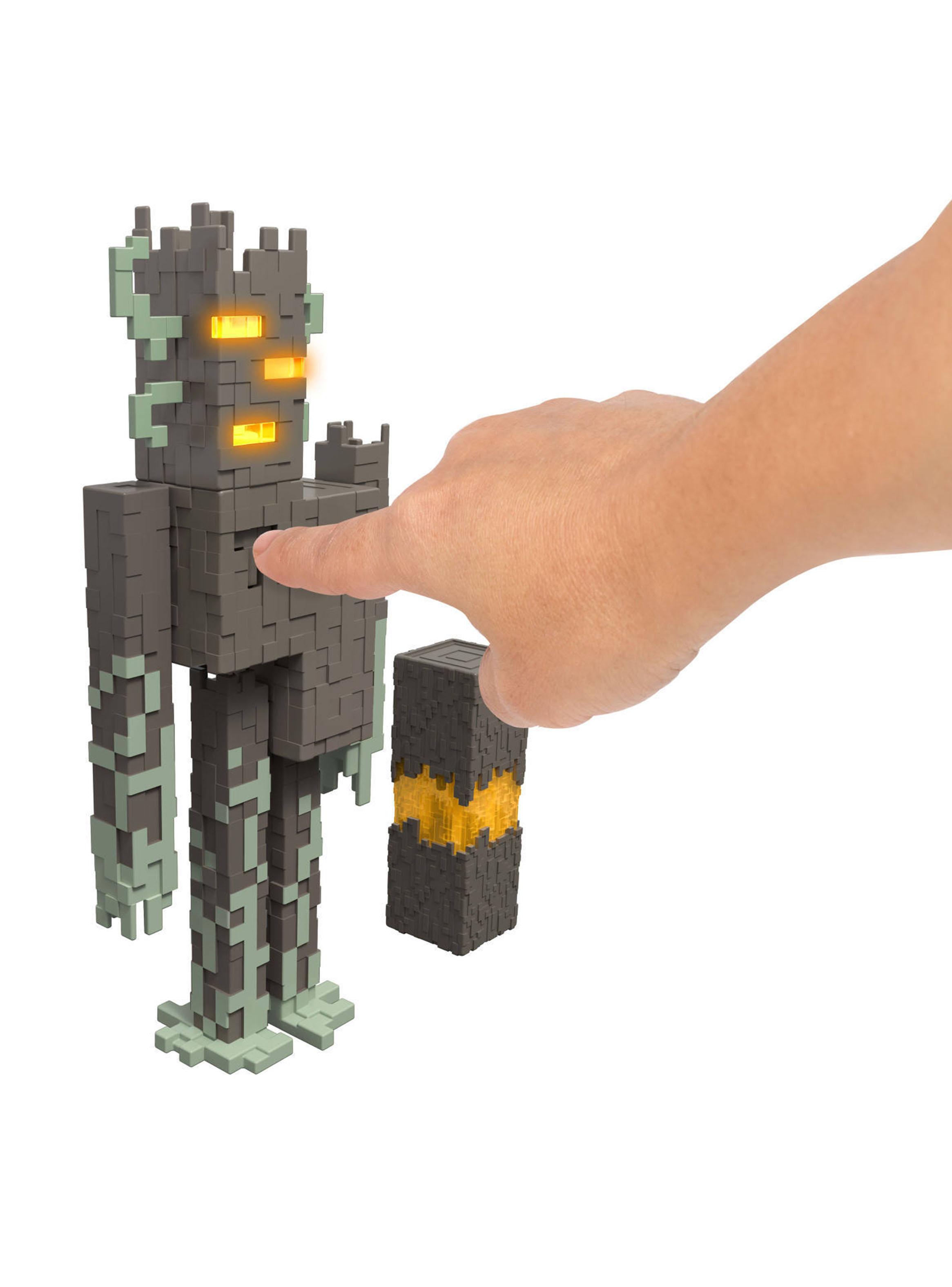 Figura de Acción Villano The Creaking con Sonido-4