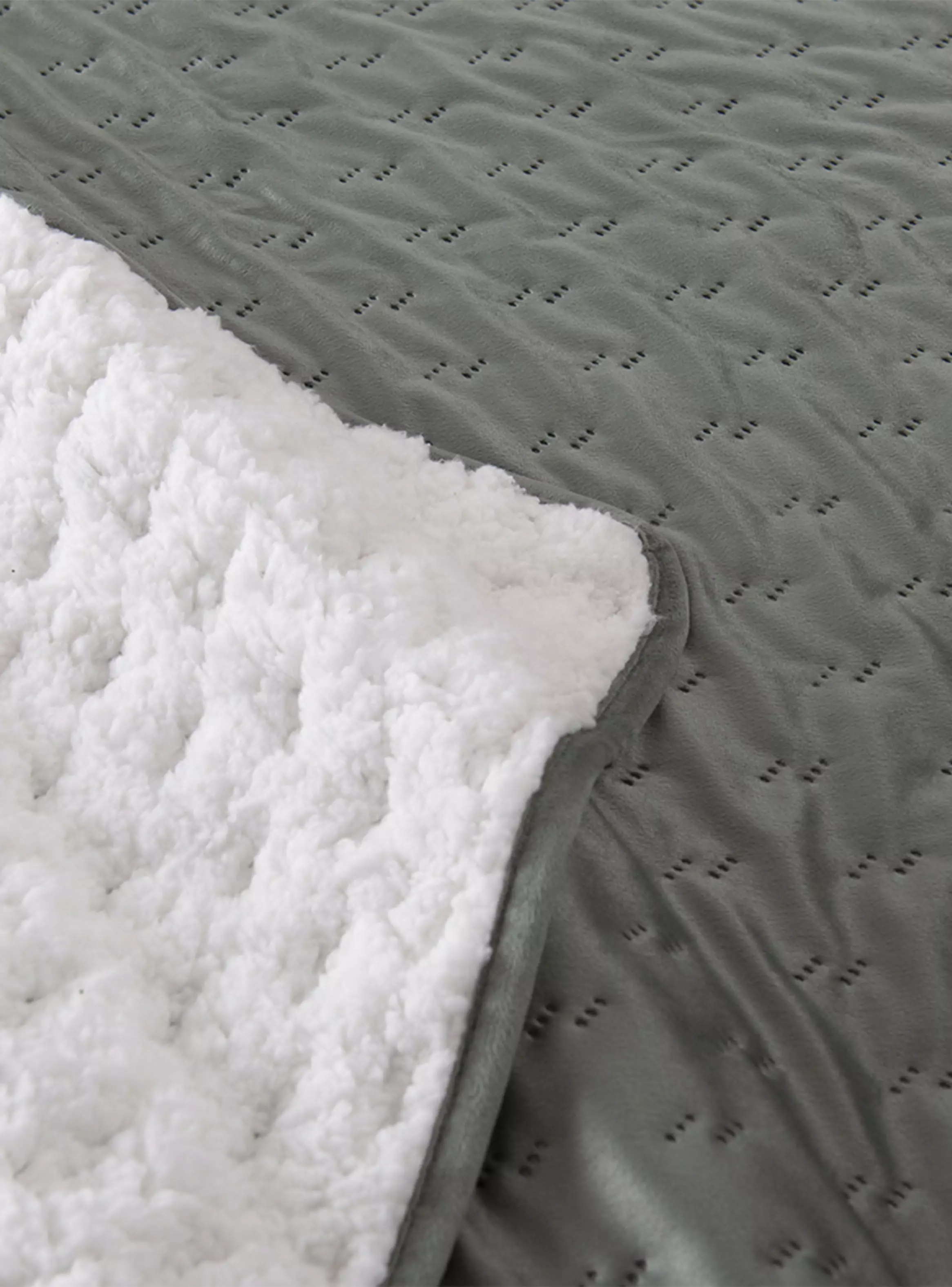 Quilt Velv Sherpa 1.5 Plazas Jiro Verde-2