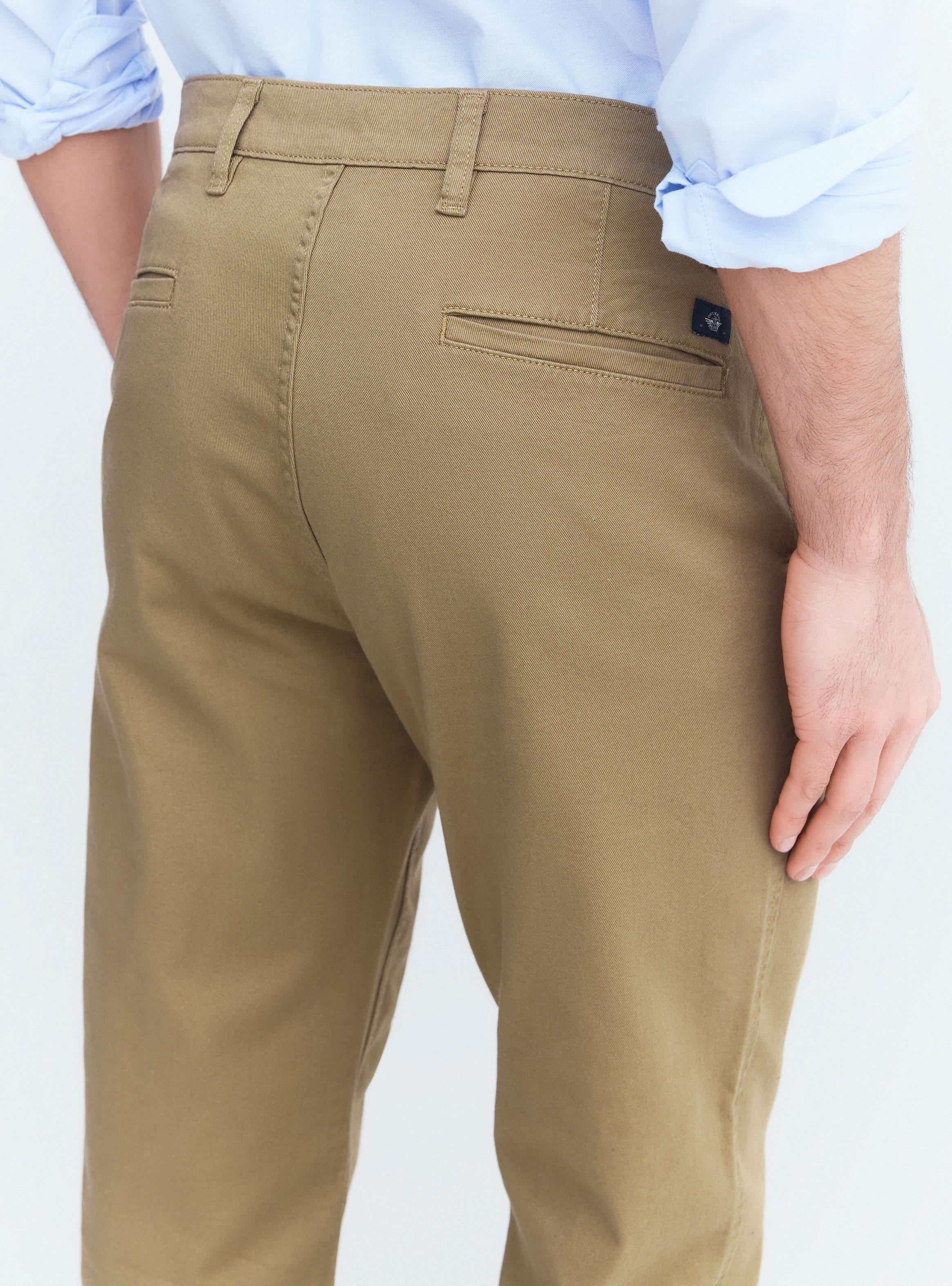 Pantalón Confort Chino-3