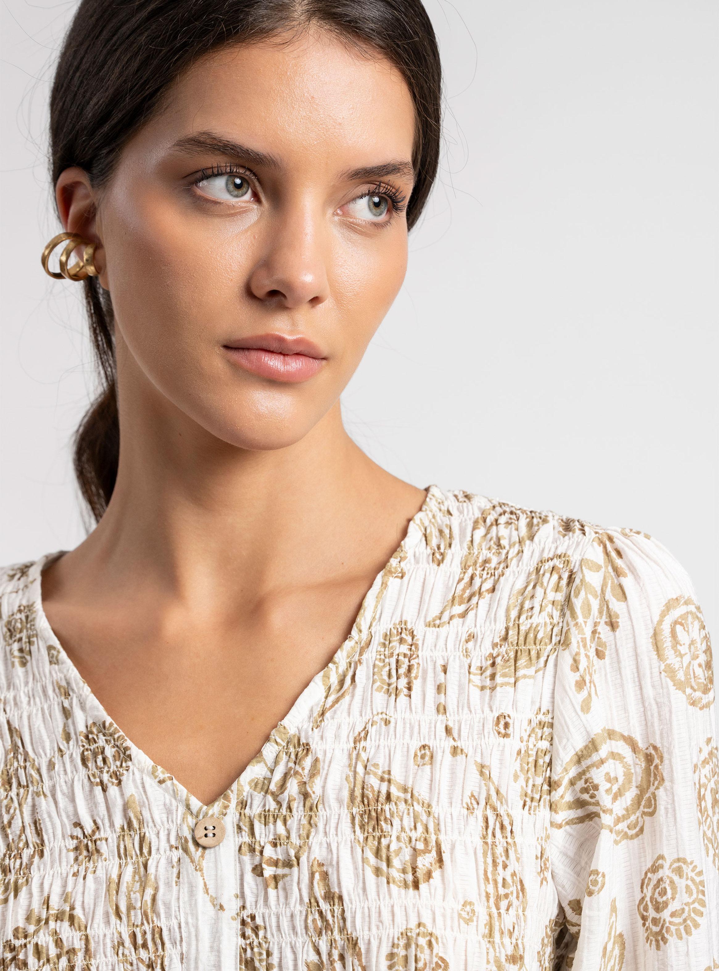 Blusa Estampada Cuerpo Elasticado-4