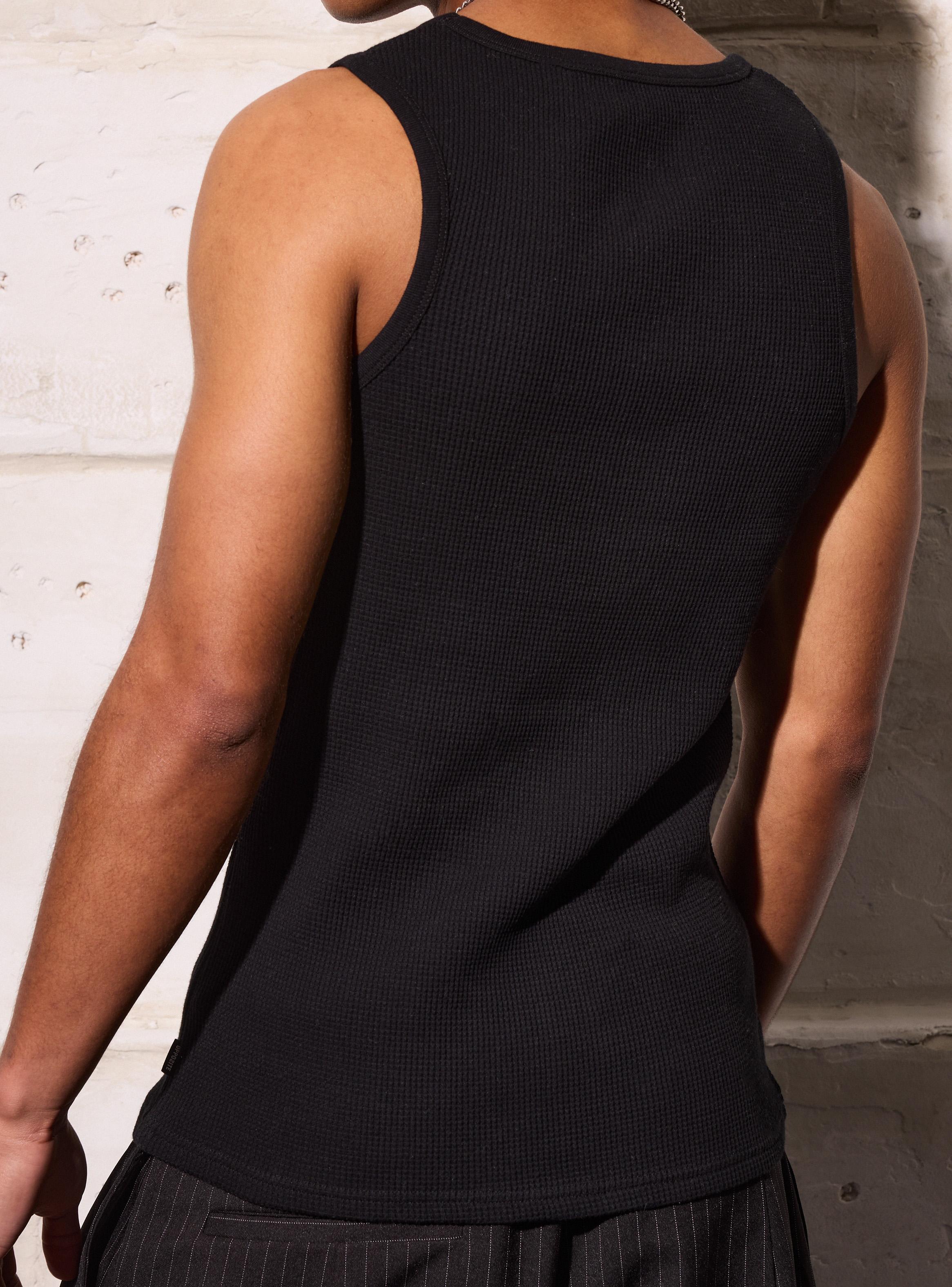 Polera Tank con Bordado Cuello Redondo-3