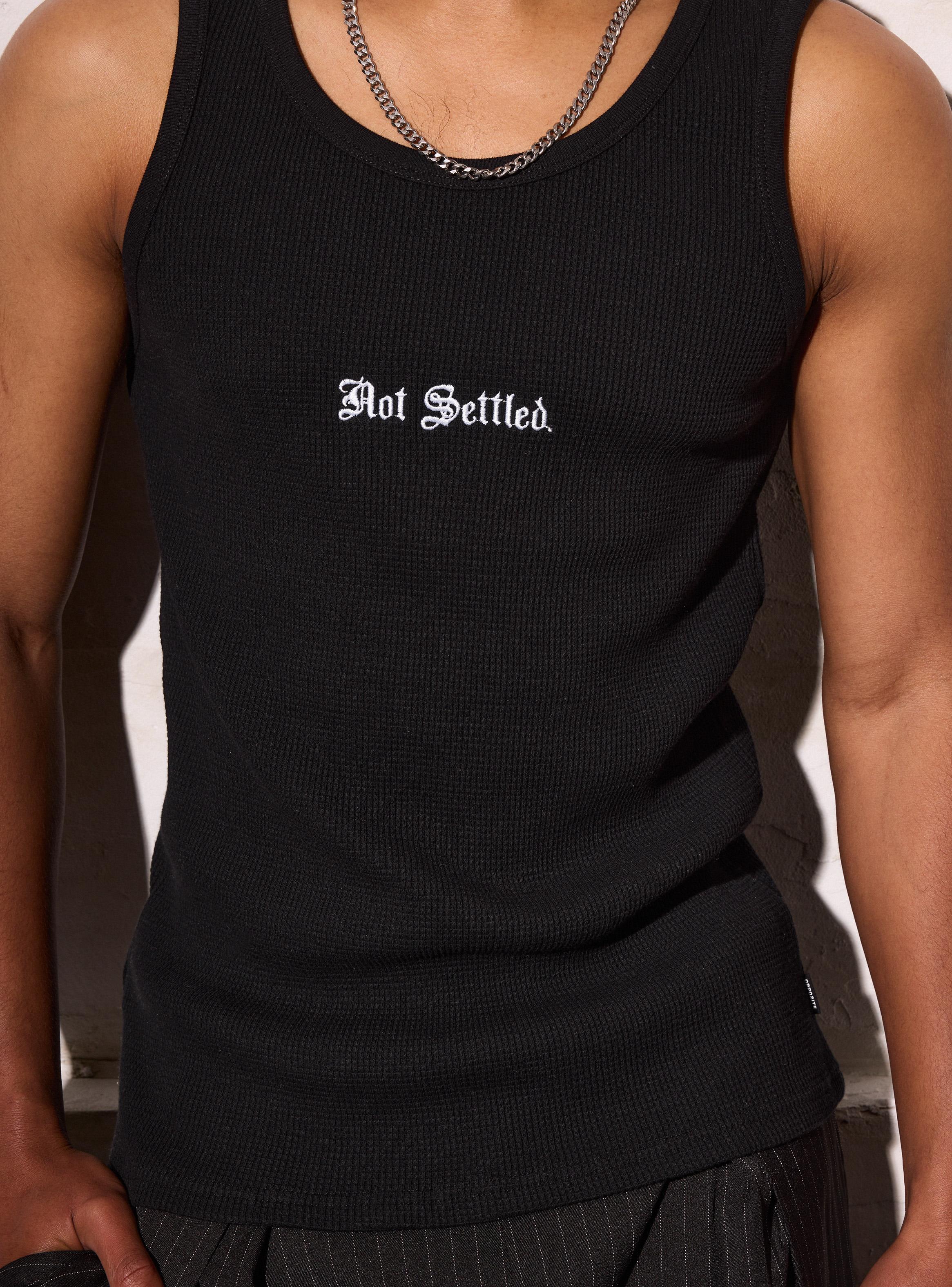 Polera Tank con Bordado Cuello Redondo-2
