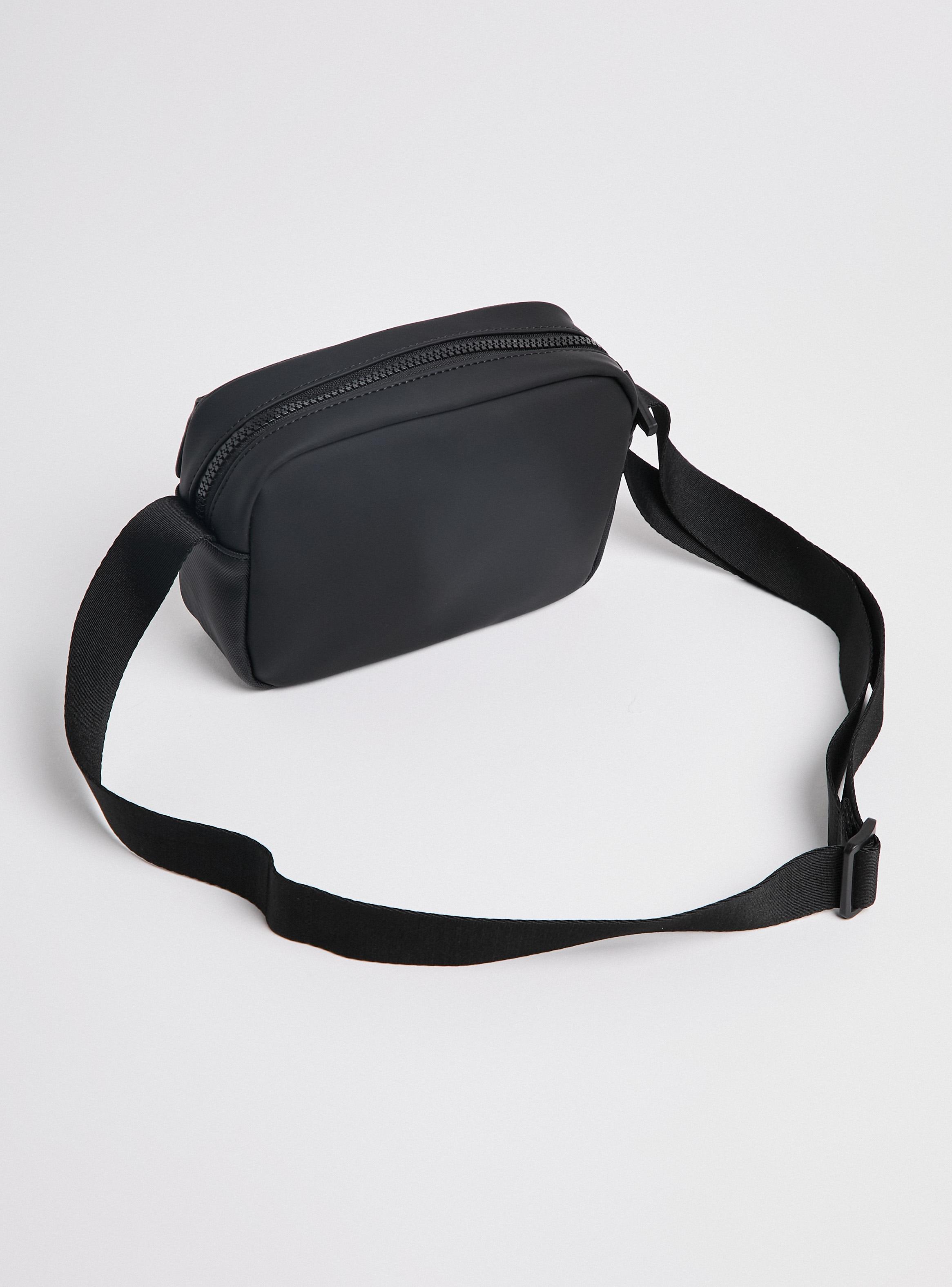 Bolso Compacto con Correa Ajustable-2