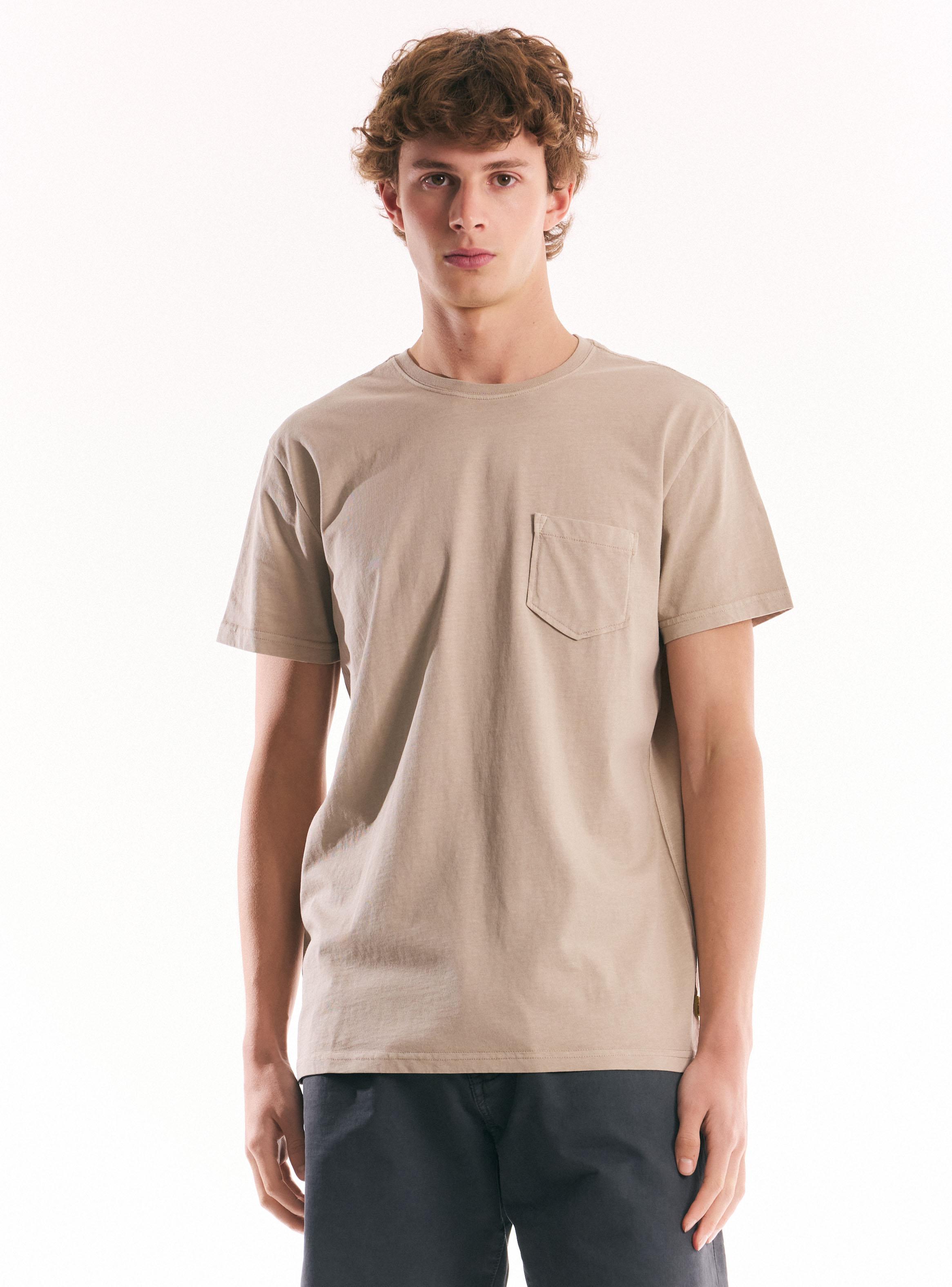 Polera Regular con Lavado Suave-0