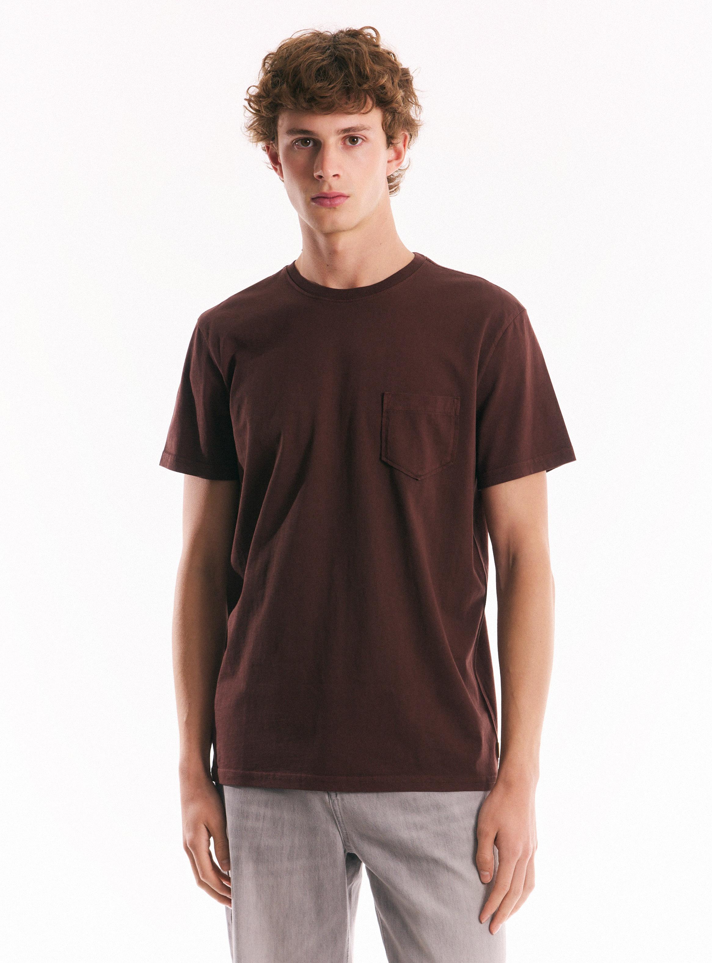 Polera Regular con Lavado Suave-0