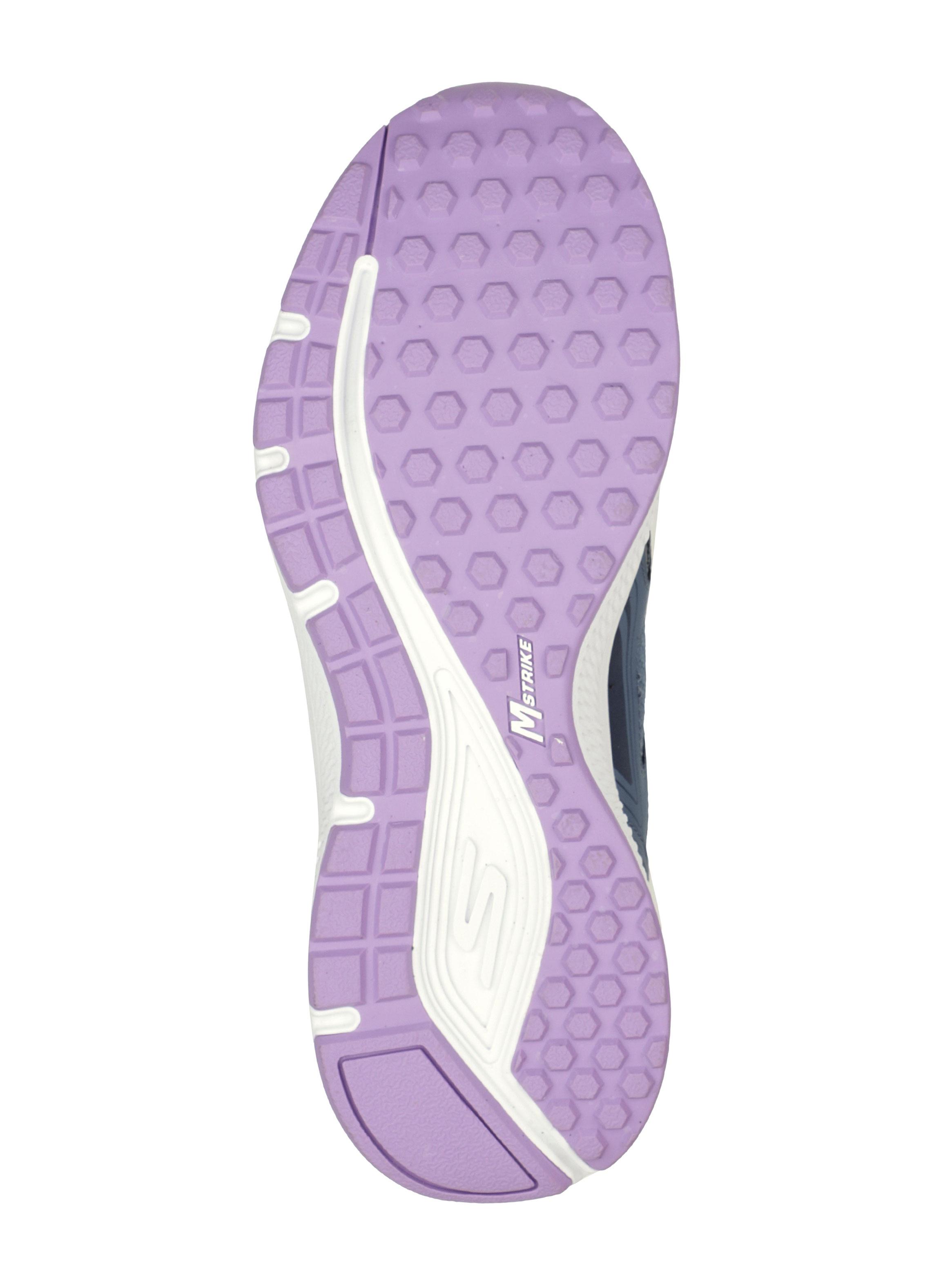 Zapatilla Urbana Logotipo Go-Run Consistent Mujer-5