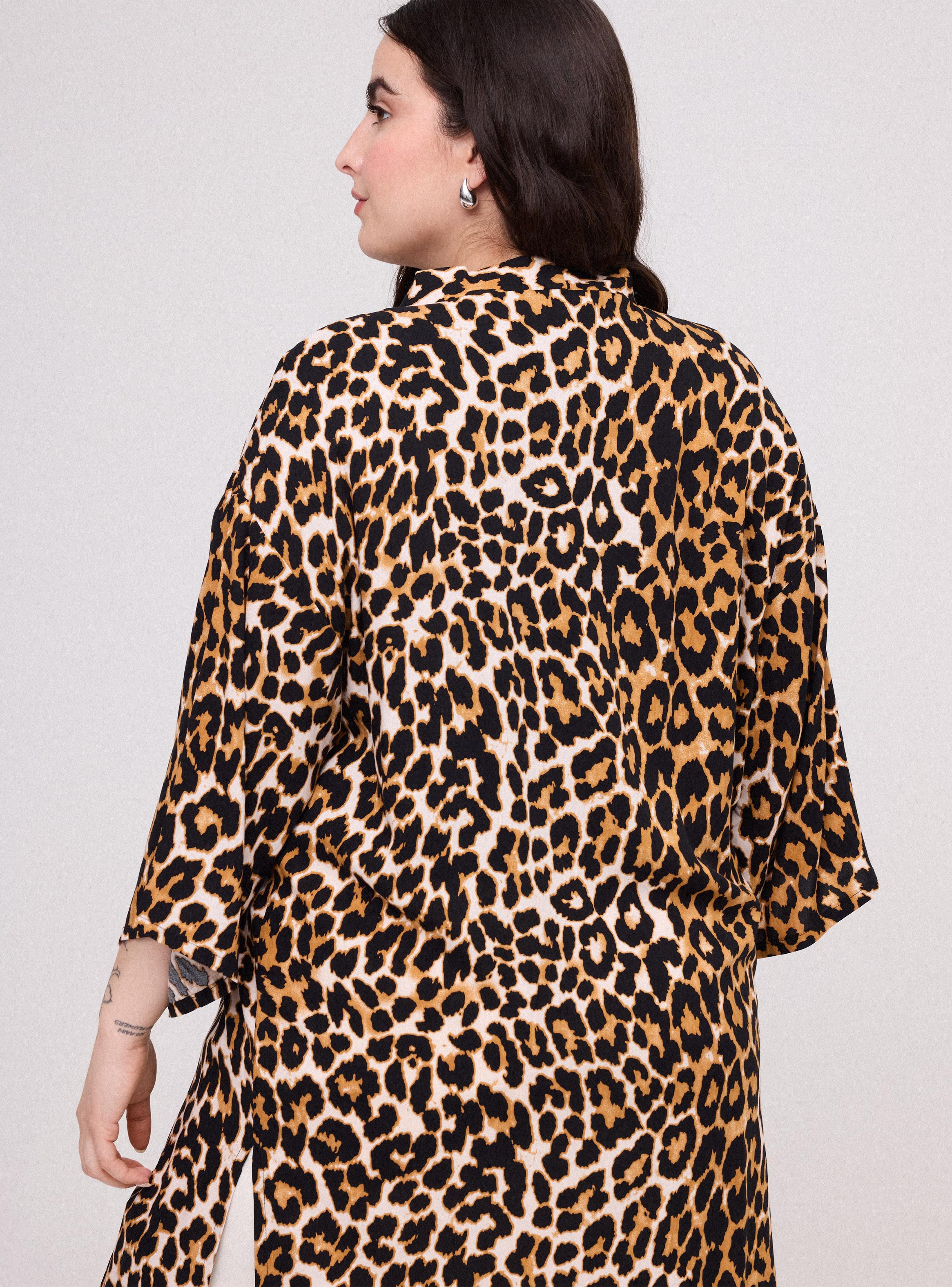 Blusa Animal Print Cuello V Abierta Fluida-3