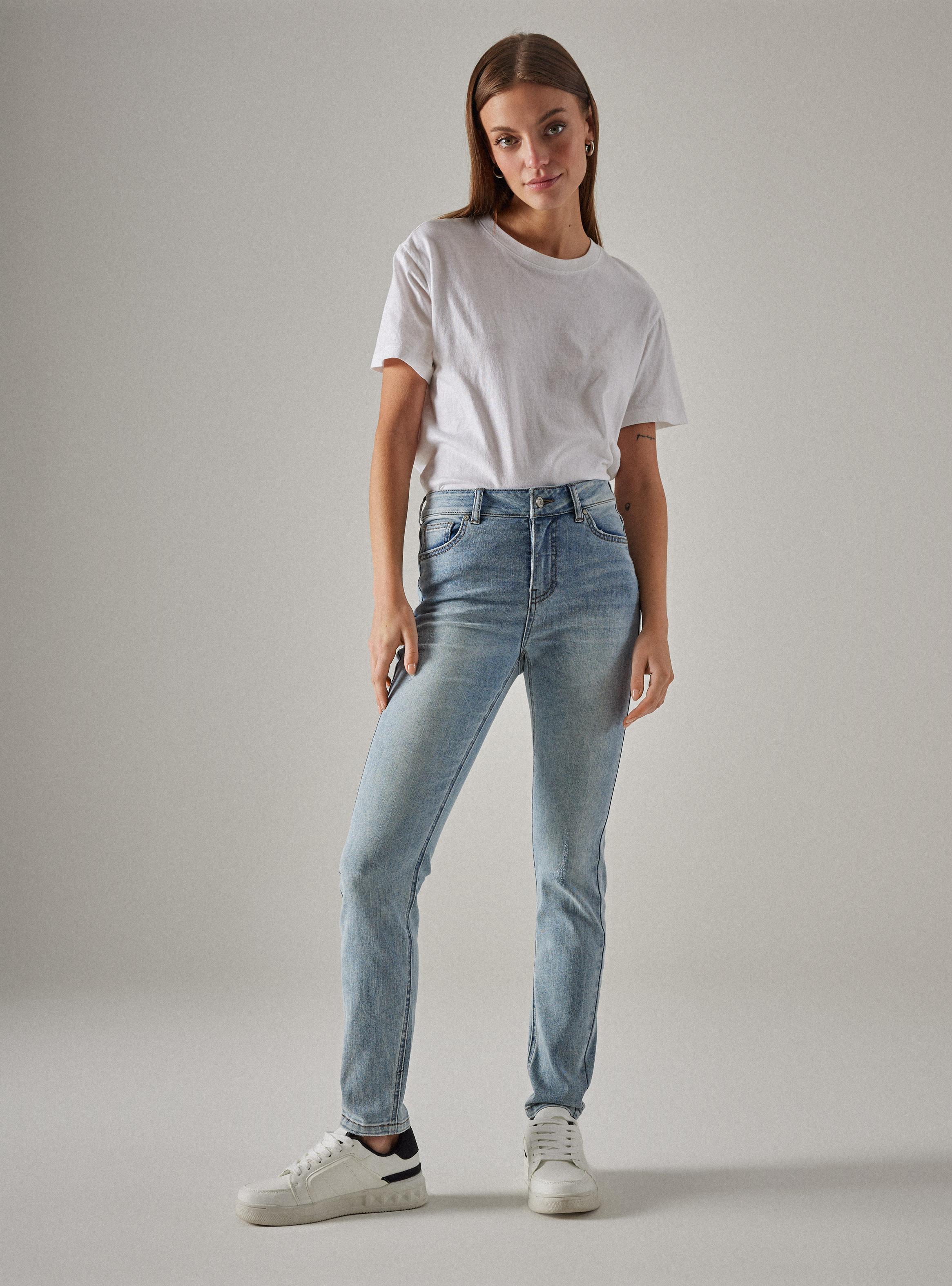Jeans Tiro Alto Básicos 5 Bolsillos Super Skinny-4