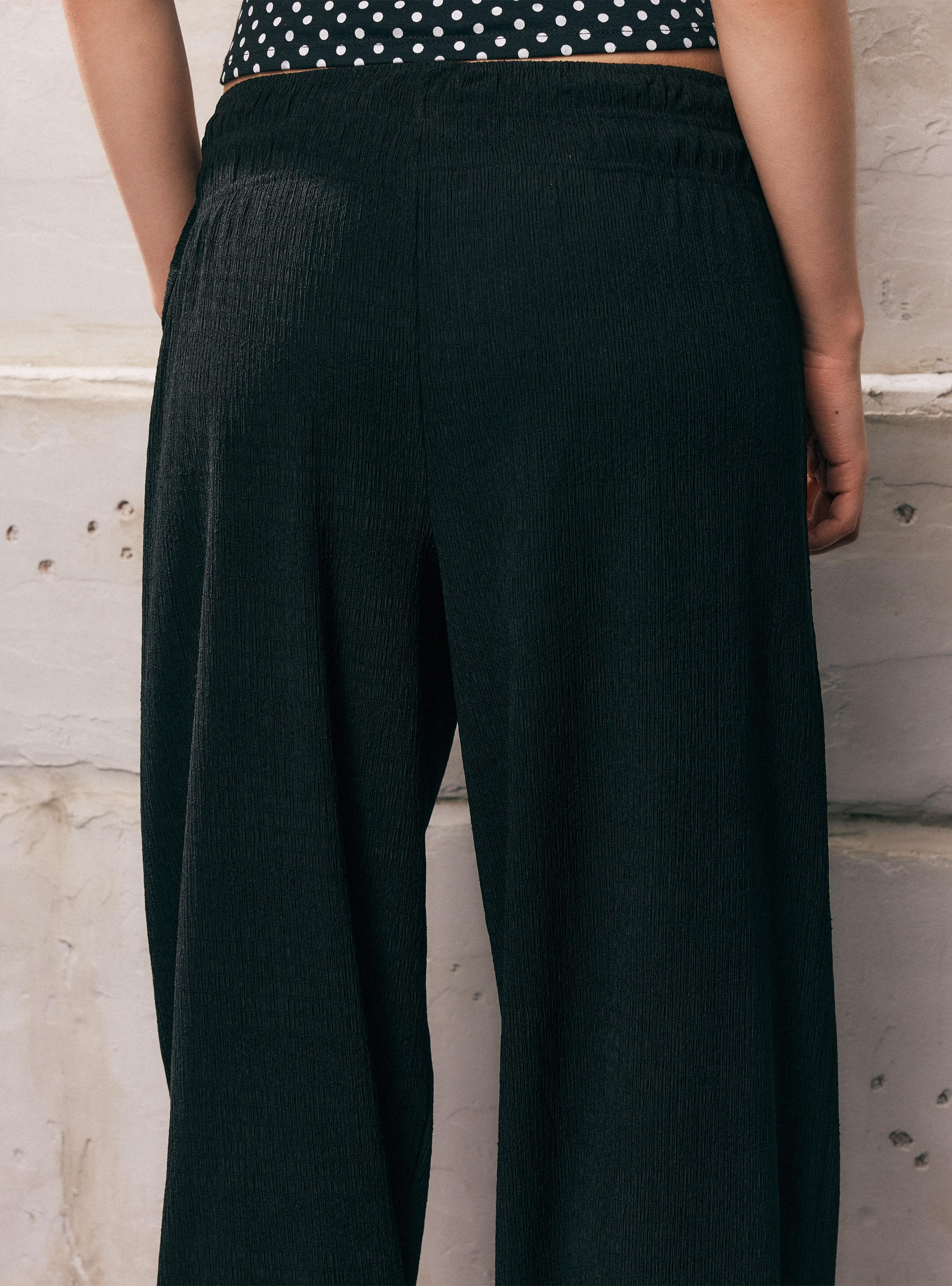 Pantalón Pantalon con Detalle en Costados-3