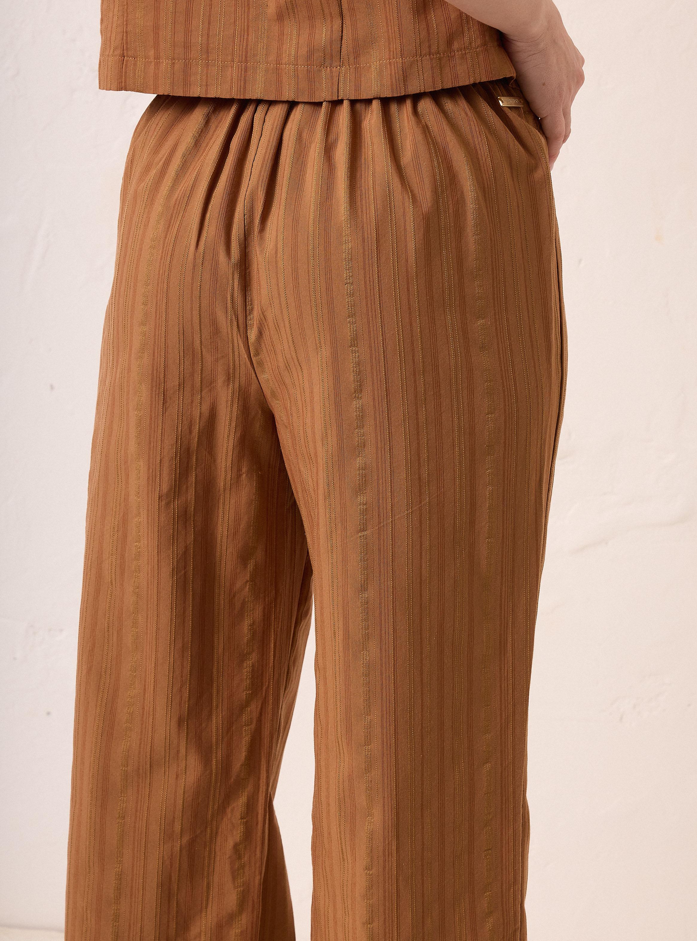 Pantalón Palazzo con Pinzas y Cinturón-3