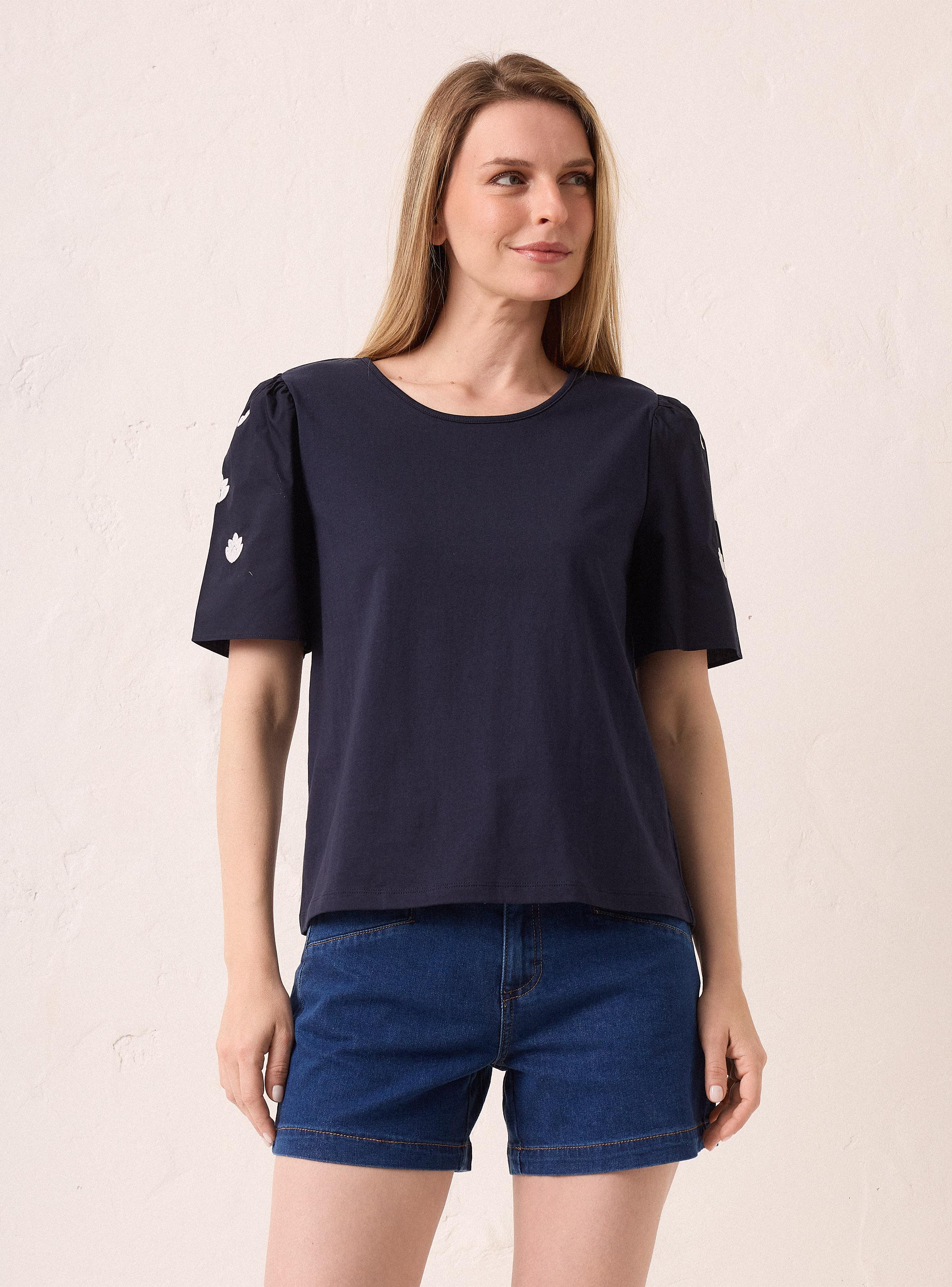 Polera Manga con Bordados-0