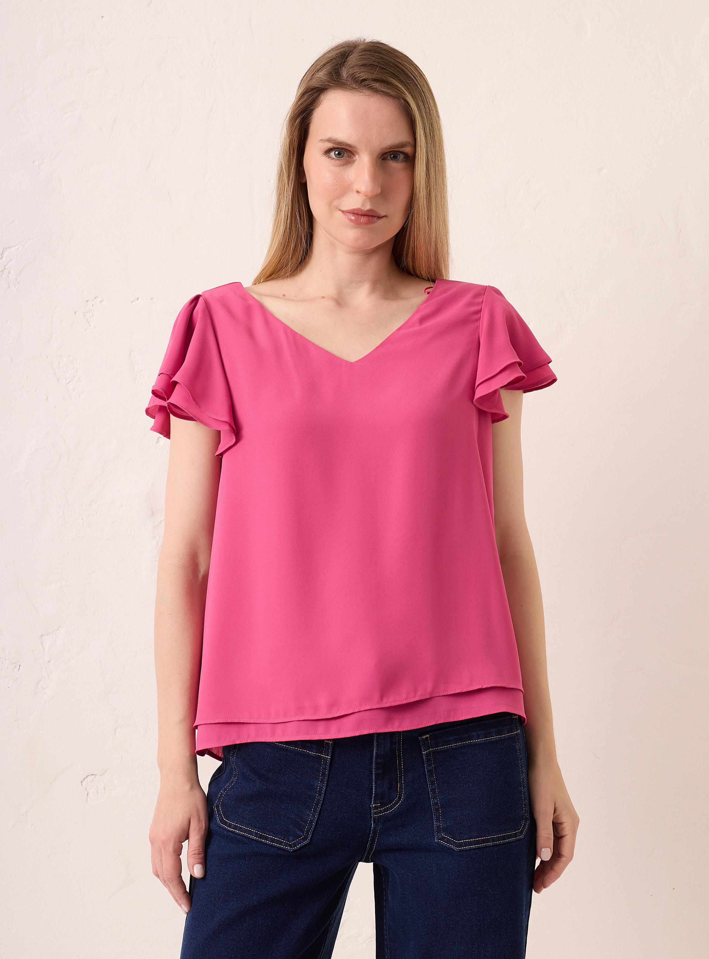 Blusa Escote V con Manga Vuelos en Capas-0