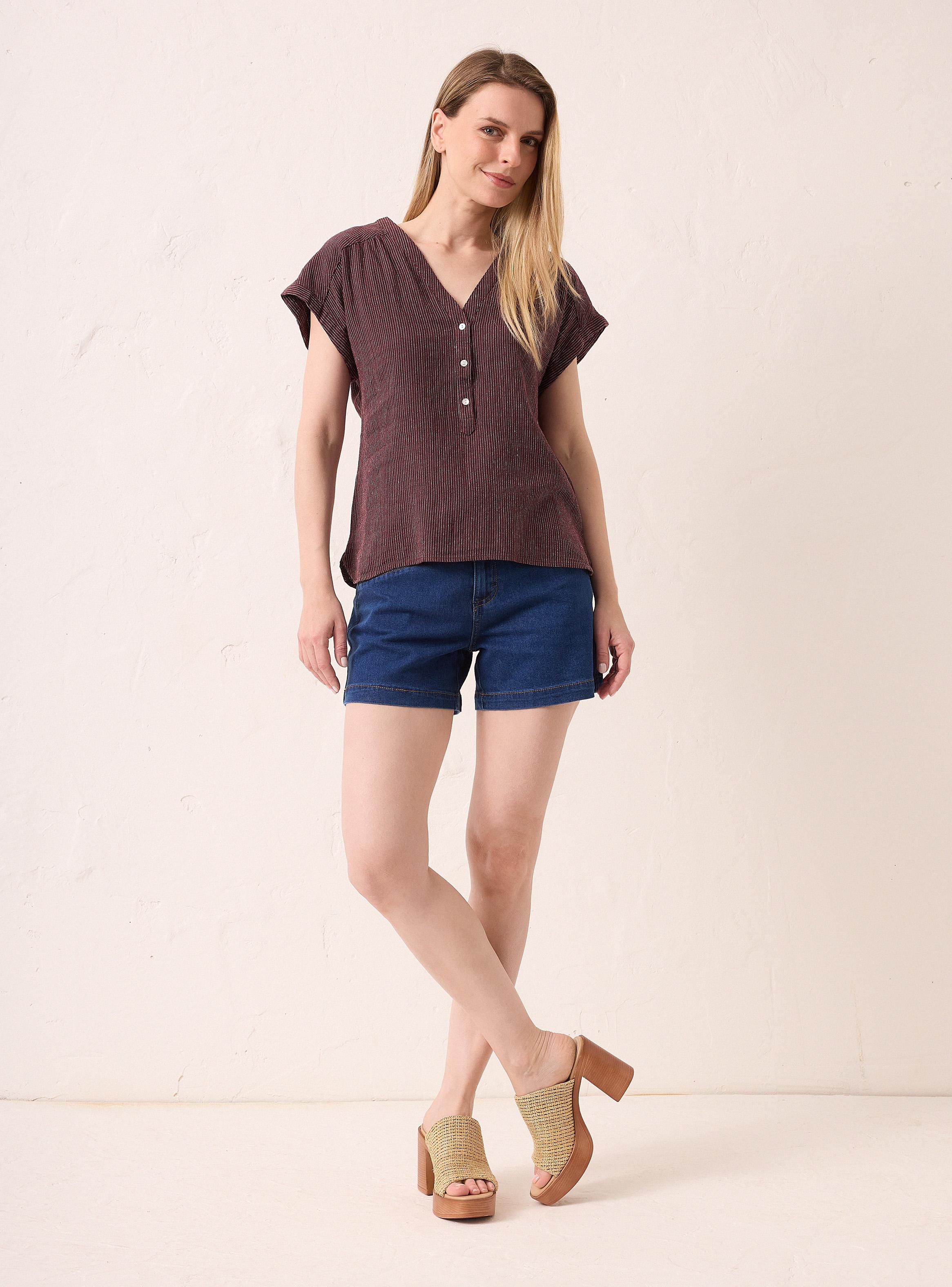 Blusa Escote en V con Mitad Abertura en Delantero-4